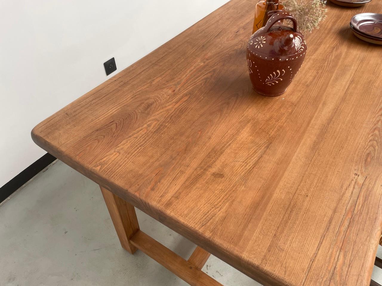 Table en pin massif avec sa rallonge, France 1950s en vente 13