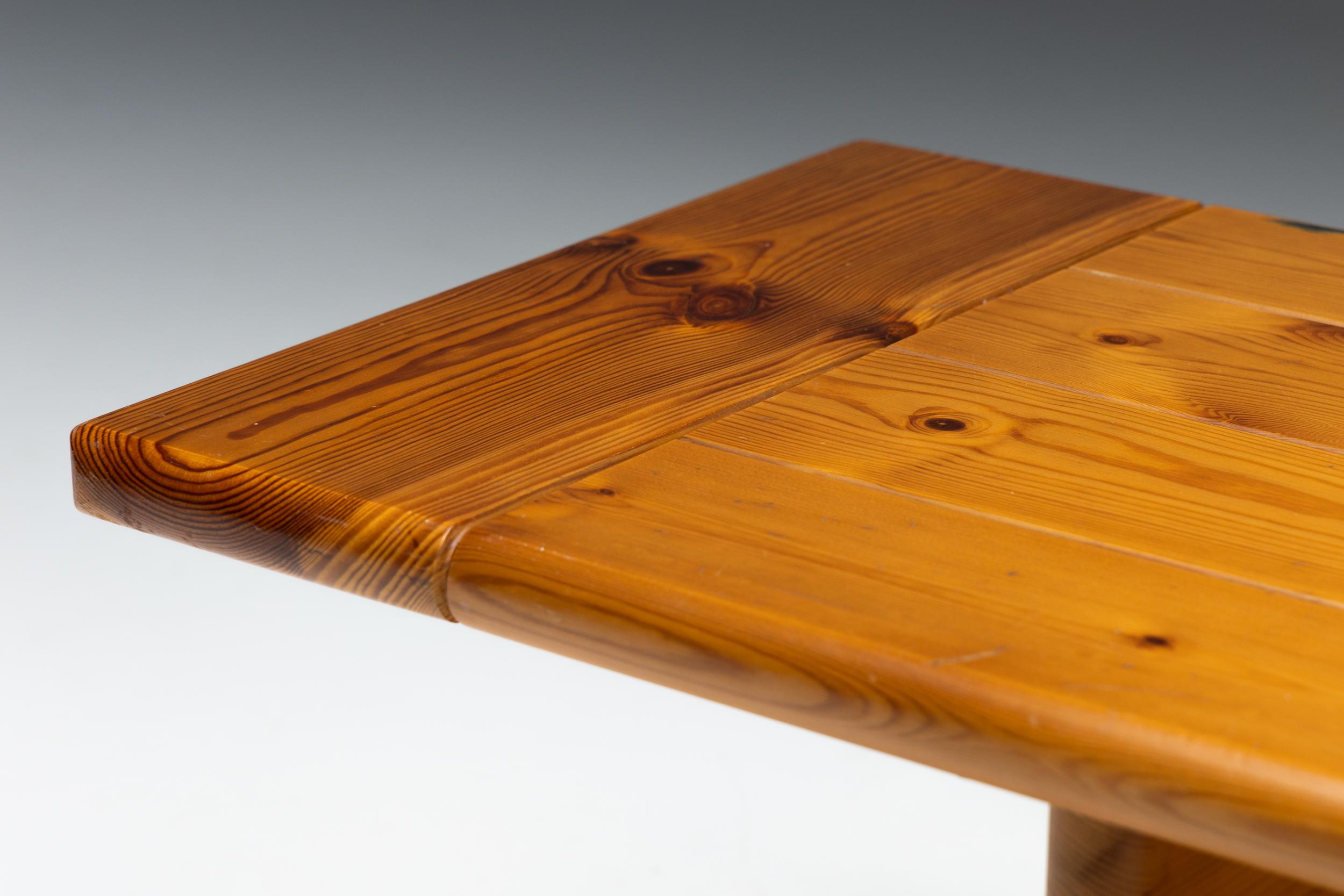 Late 20th Century Solid Pine Wood Bench by Silvio Coppola for Fratelli Montina, Italy, 1970s For Sale