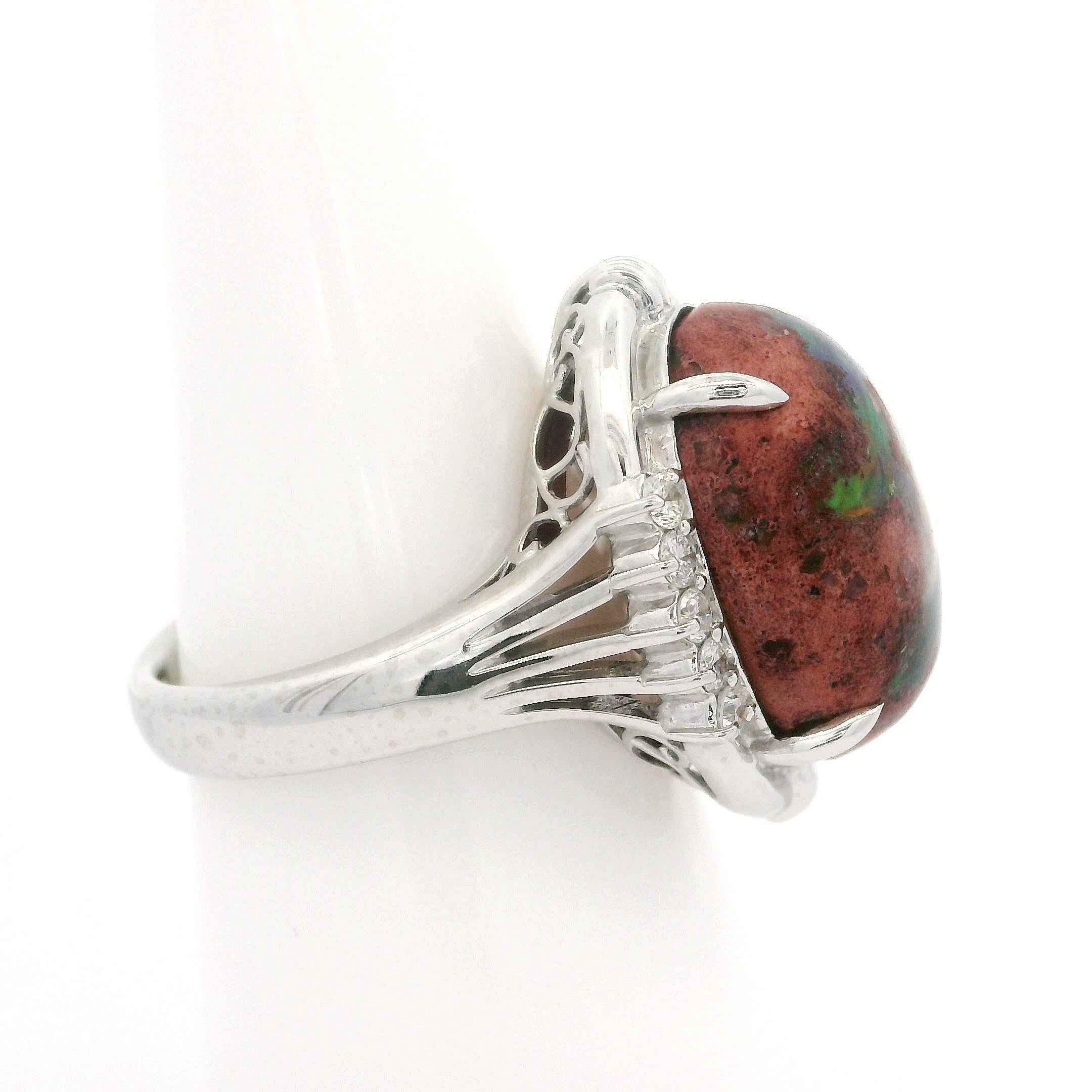 Ovaler Cabochon Matrix Feueropal aus massivem Platin 12,21 Karatw mit Diamant Target-Ring, Ring mit Diamant im Zustand „Hervorragend“ im Angebot in Montclair, NJ