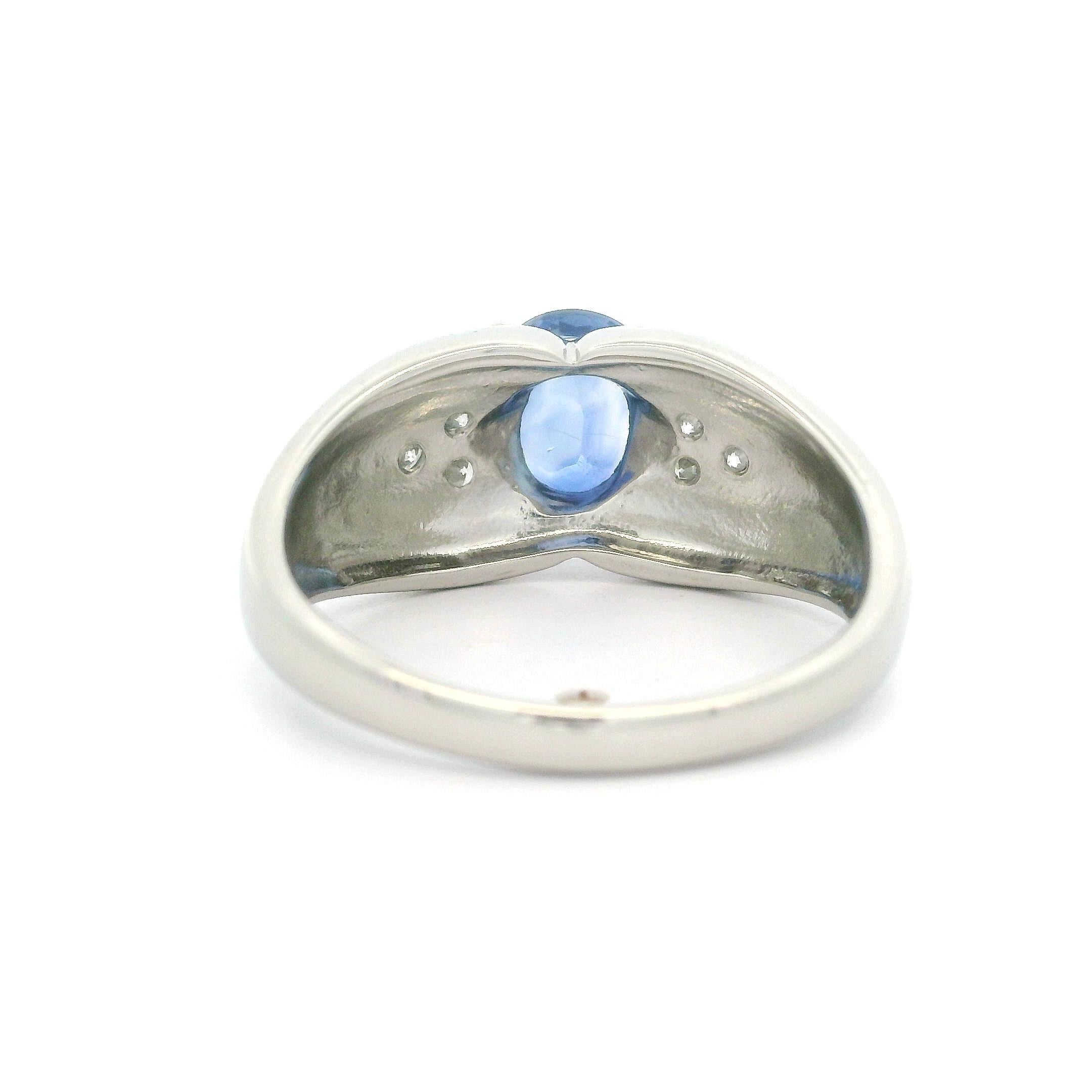 Solid Platinum 1.32ctw Oval Sapphire & Diamond Flared Beaded Textured Band Ring For Sale 3