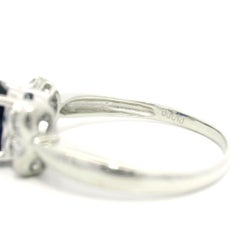 Solid Platinum 1.57ctw Oval Sapphire w/ Baguette Diamond Sides Bow Style Ring