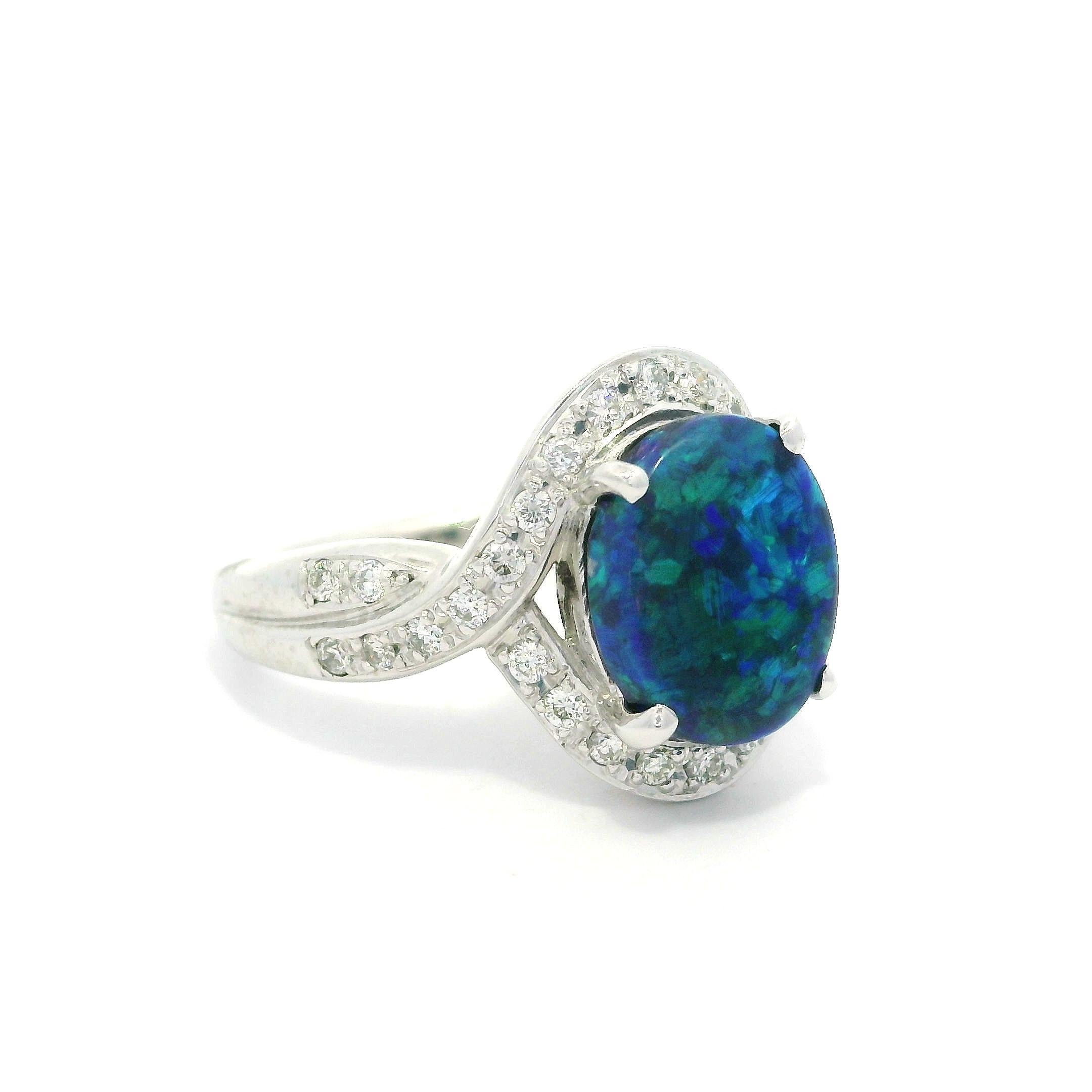 Anello in platino massiccio con opale nero GIA da 2,69 carati e diamante aureolato con spalla ritorta in vendita 9