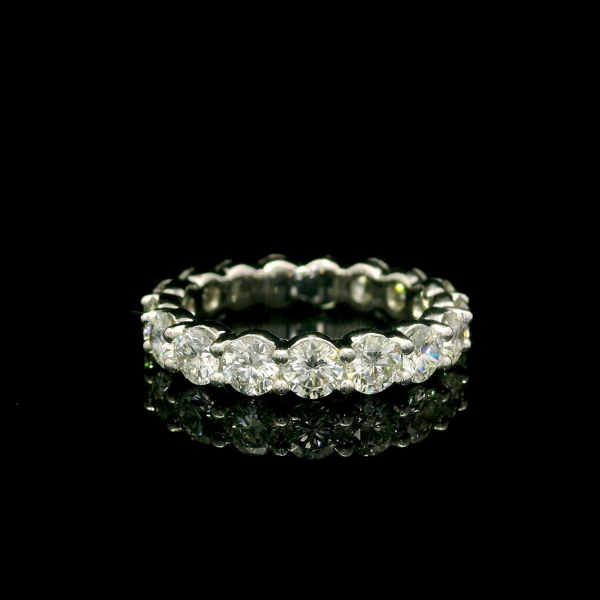 Brilliant Cut Solid Platinum 2.75ctw Round Shared Prong Set Diamond Eternity Wedding Band Ring
