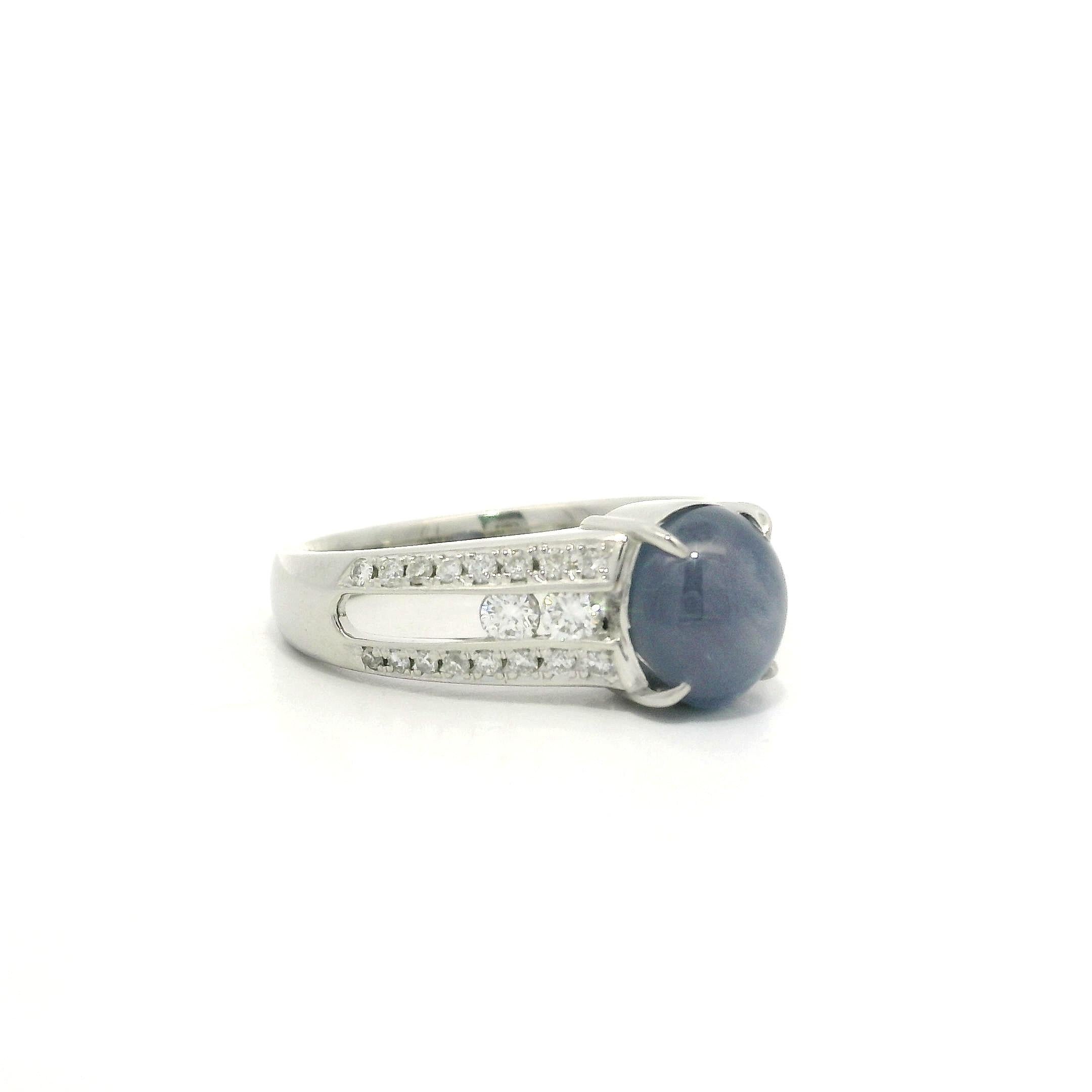 Anello in platino massiccio da 3,19 carati con zaffiro fine e diamante a lati aperti in vendita 7
