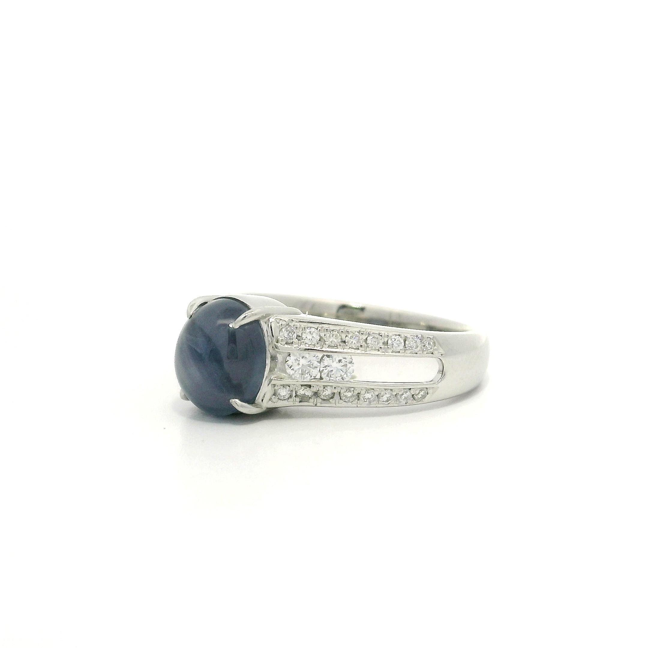 Anello in platino massiccio da 3,19 carati con zaffiro fine e diamante a lati aperti in vendita 8