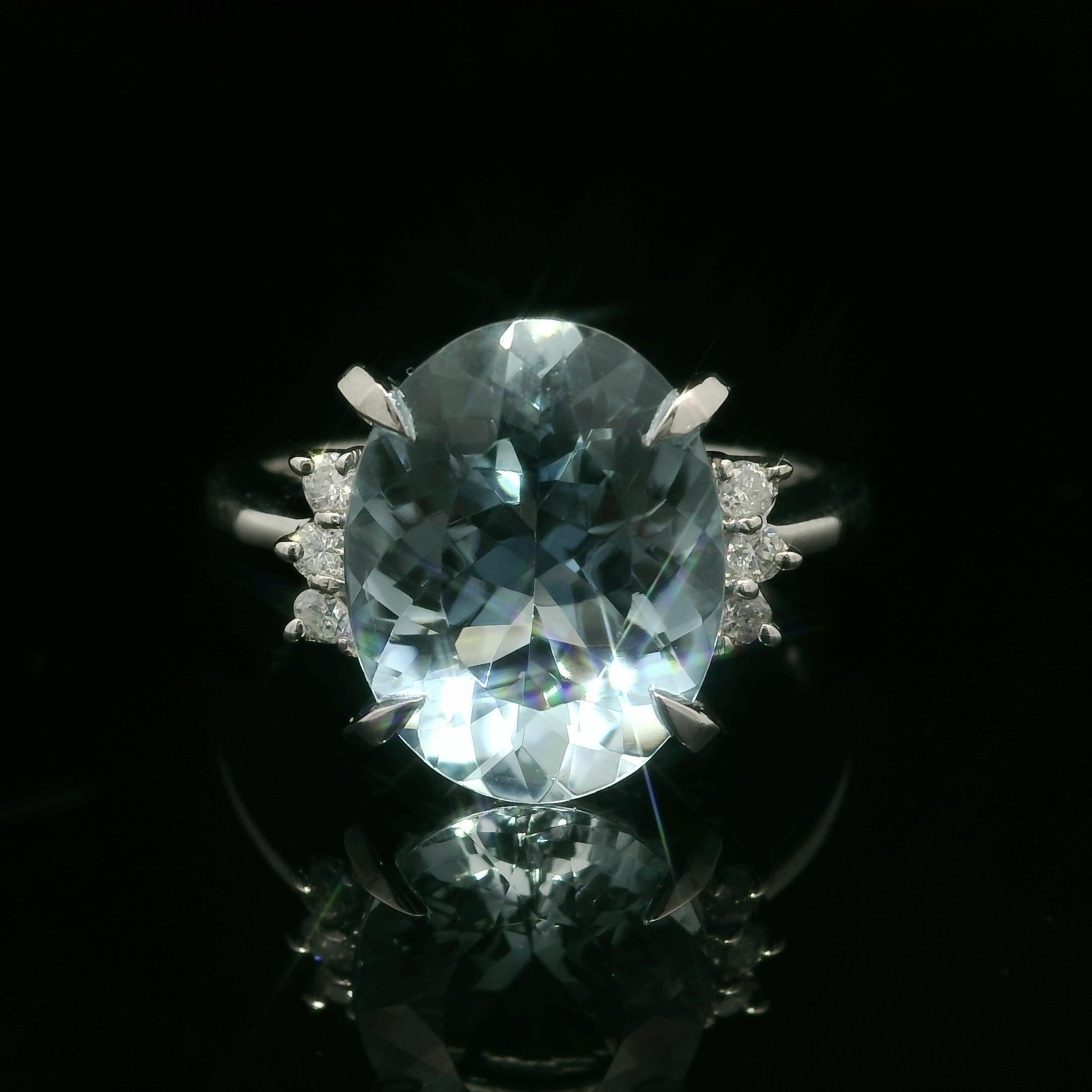 Anello in platino massiccio con acquamarina taglio ovale e diamante rotondo da 3,96 carati in stile classico in vendita 5