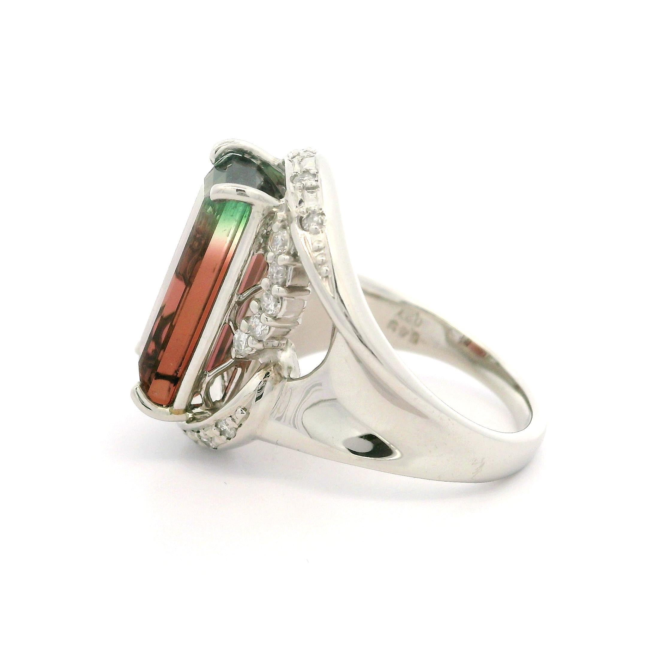 Solid Platin 5,7 Karat Smaragdschliff Wassermelon-Turmalin mit Diamant Chunky-Ring im Angebot 5