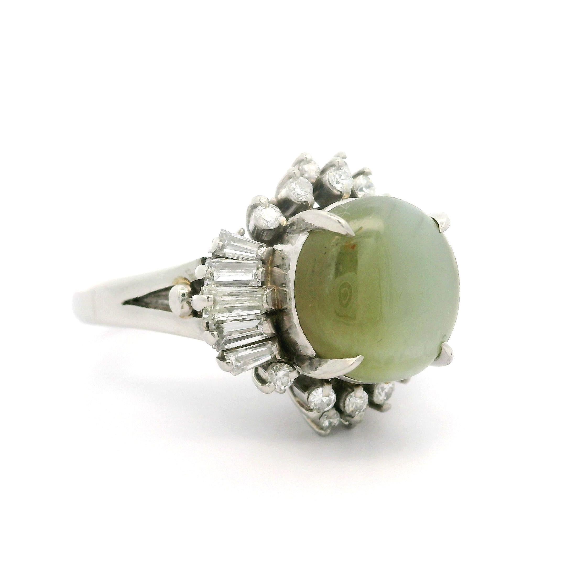 Solid Platinum 8.69ctw Cabochon Cat's Eye & Diamond Ballerina Cocktail Ring For Sale 5