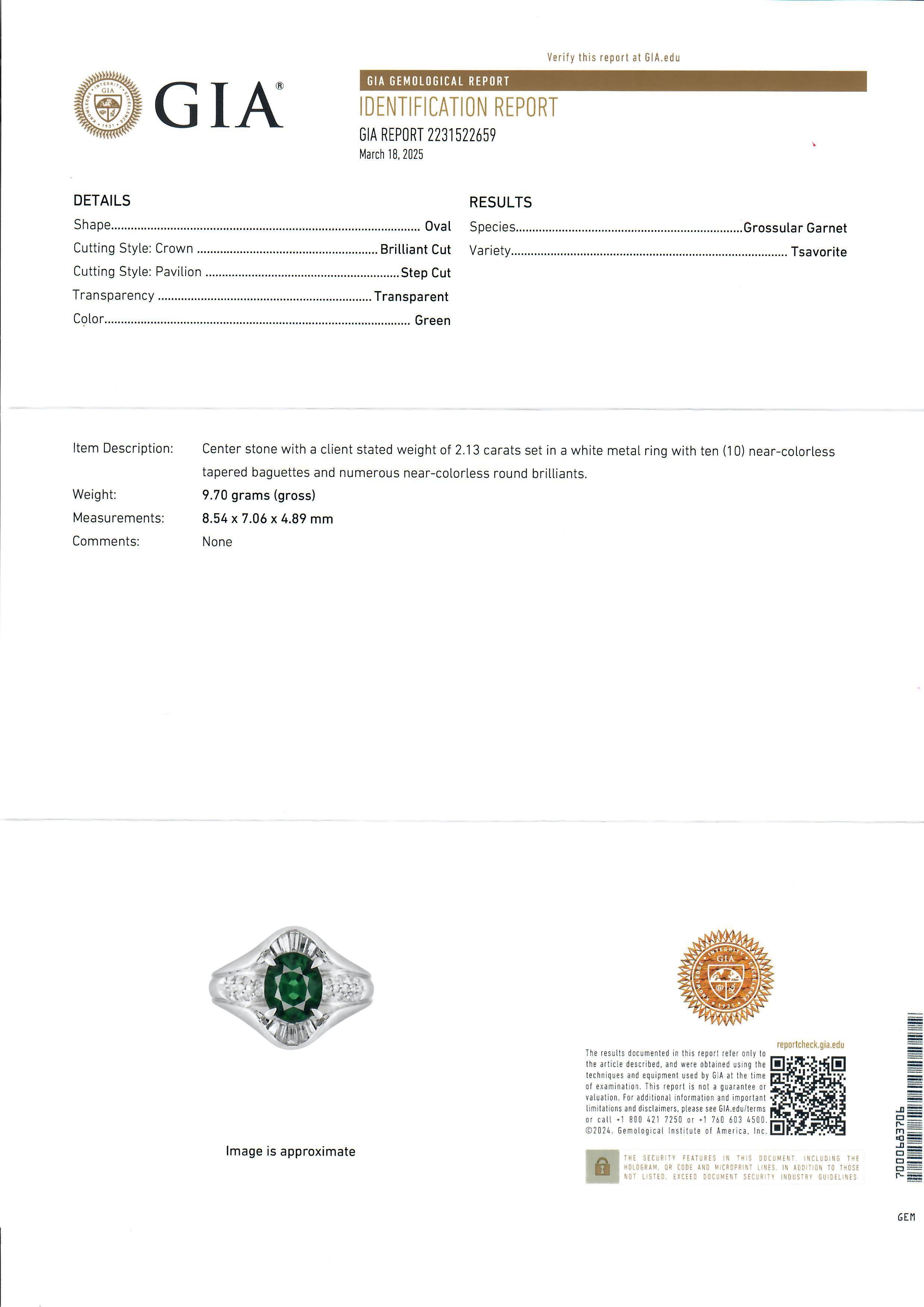 --Pierre(s) :...
(1) Tsavorite naturelle véritable - taille ovale - sertie - couleur vert brillant profond - 2.13ct (exact - estampillé)
**Voir les détails de la certification ci-dessous**
Nombreux diamants naturels authentiques - taille ronde,