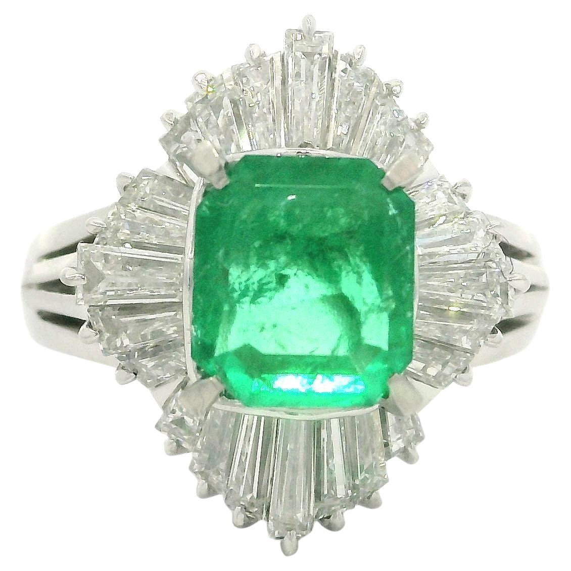 Solid Platinum GIA 3.55ctw Colombian Emerald w/ Diamond Ballerina Cocktail Ring For Sale