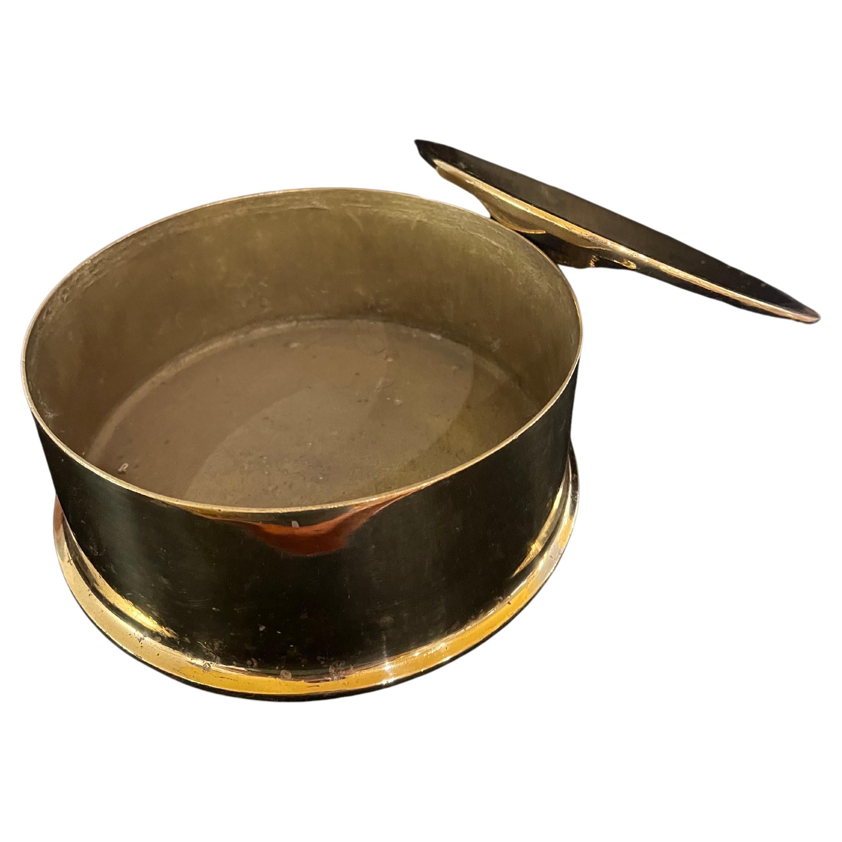 Beautiful and rare solid bronze spittoon / Pipe ashtray , manufactured by Albert Pick & Company Chicago circa 1940's nice solid and heavy beautiful decor piece with removable top professionally polished .