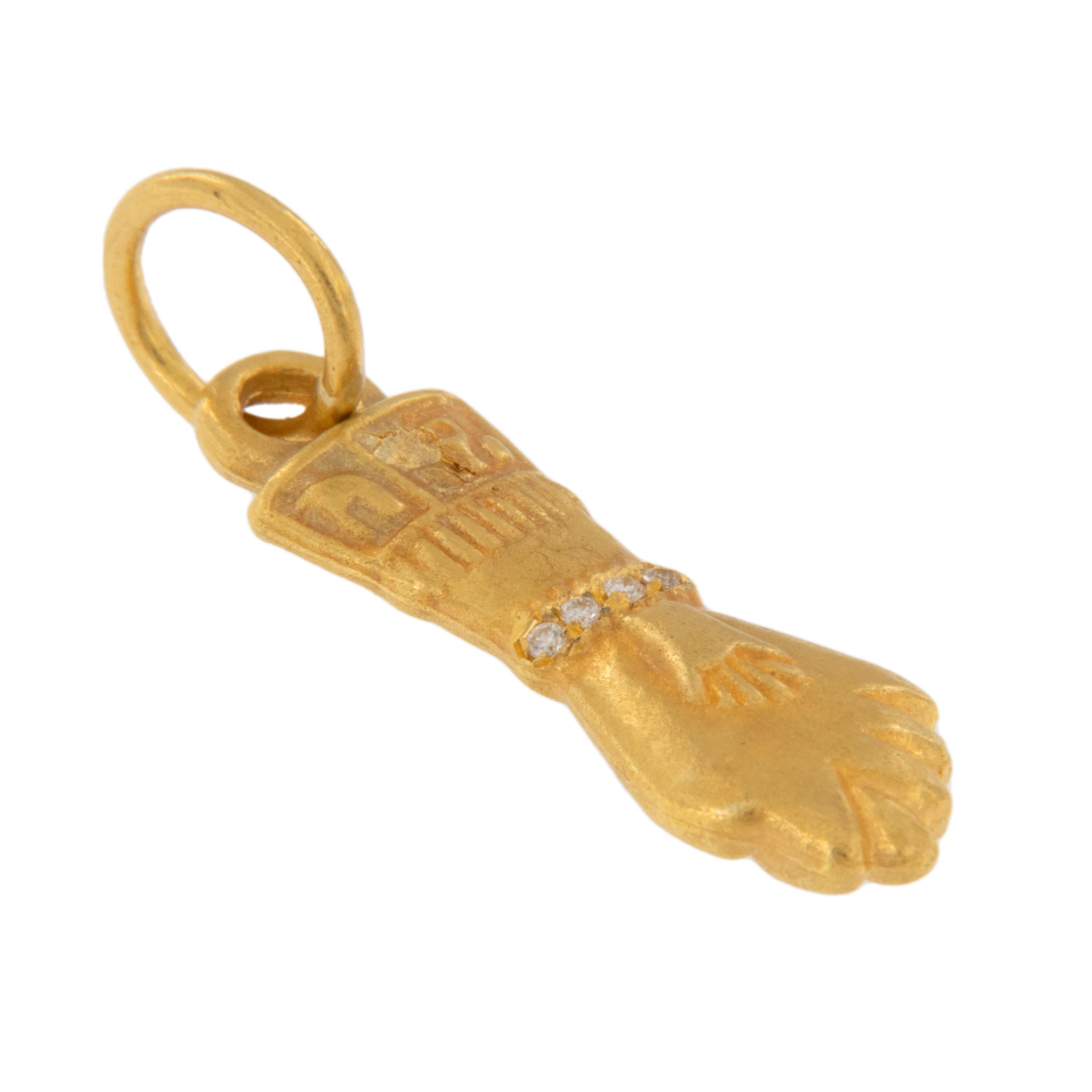 Pendentif Figa en or jaune pur 24 carats massif Neuf - En vente à Troy, MI