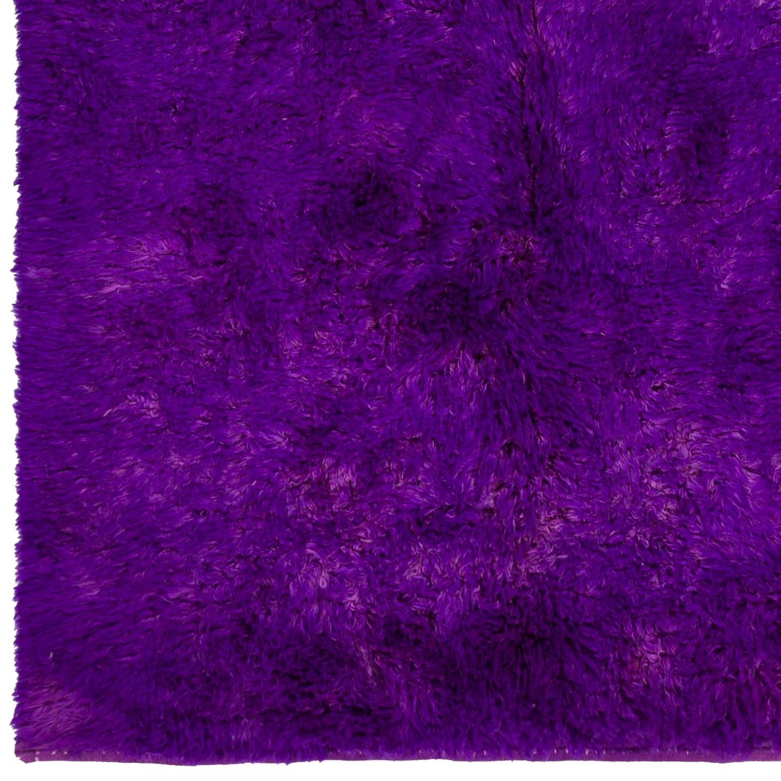 Solid Purple Color Hand-knotted Tulu Rug, 100% Wool. Custom Options Available In New Condition For Sale In Spring Valley, NY