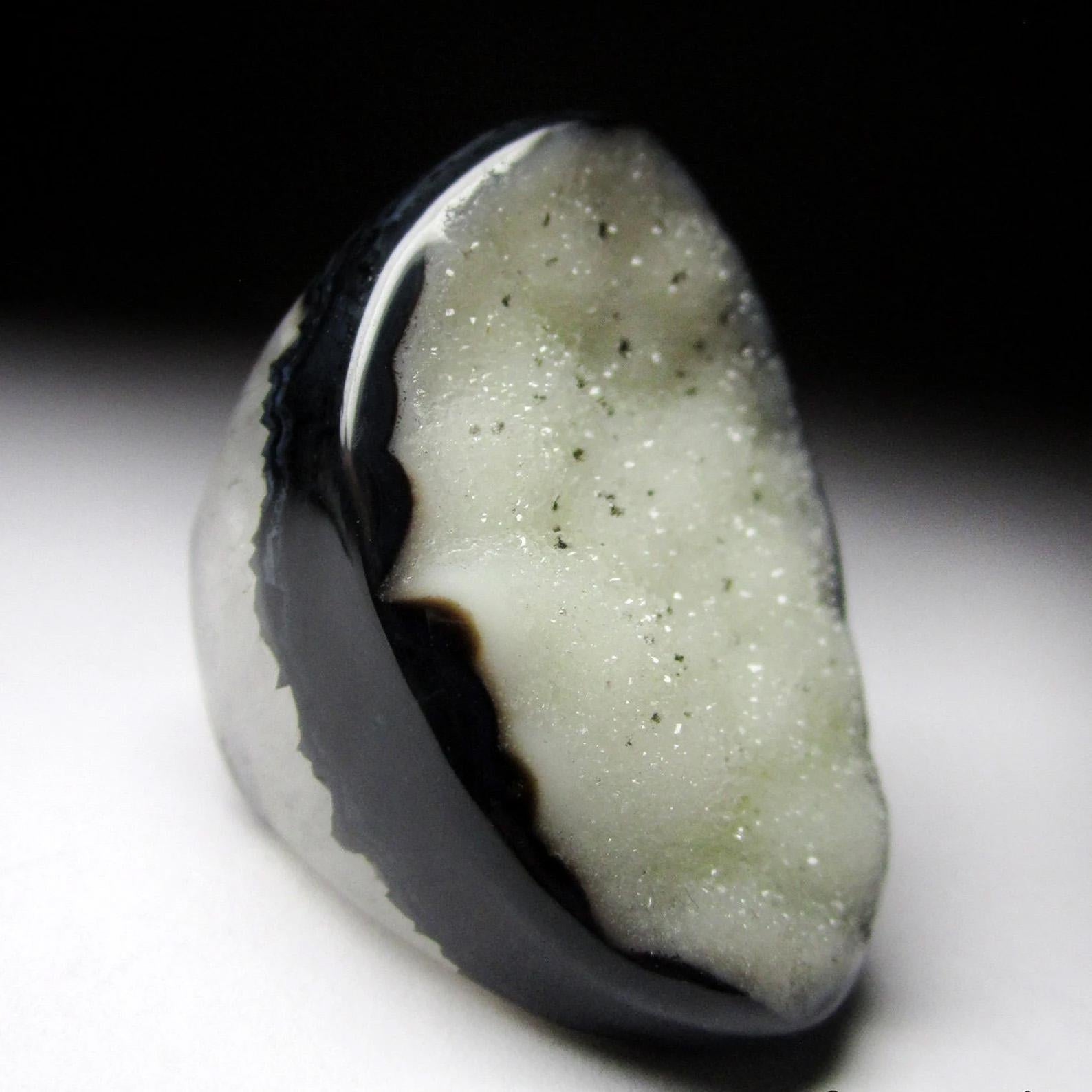 Solid Quartz Ring Rock Crystal Black Agate Big LOTR Ring In New Condition For Sale In Berlin, DE