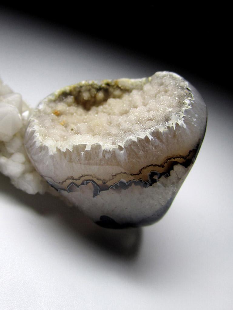 Bague en quartz massif Cristal de roche Cristaux de quartz brut Ivoire Beige en vente 3
