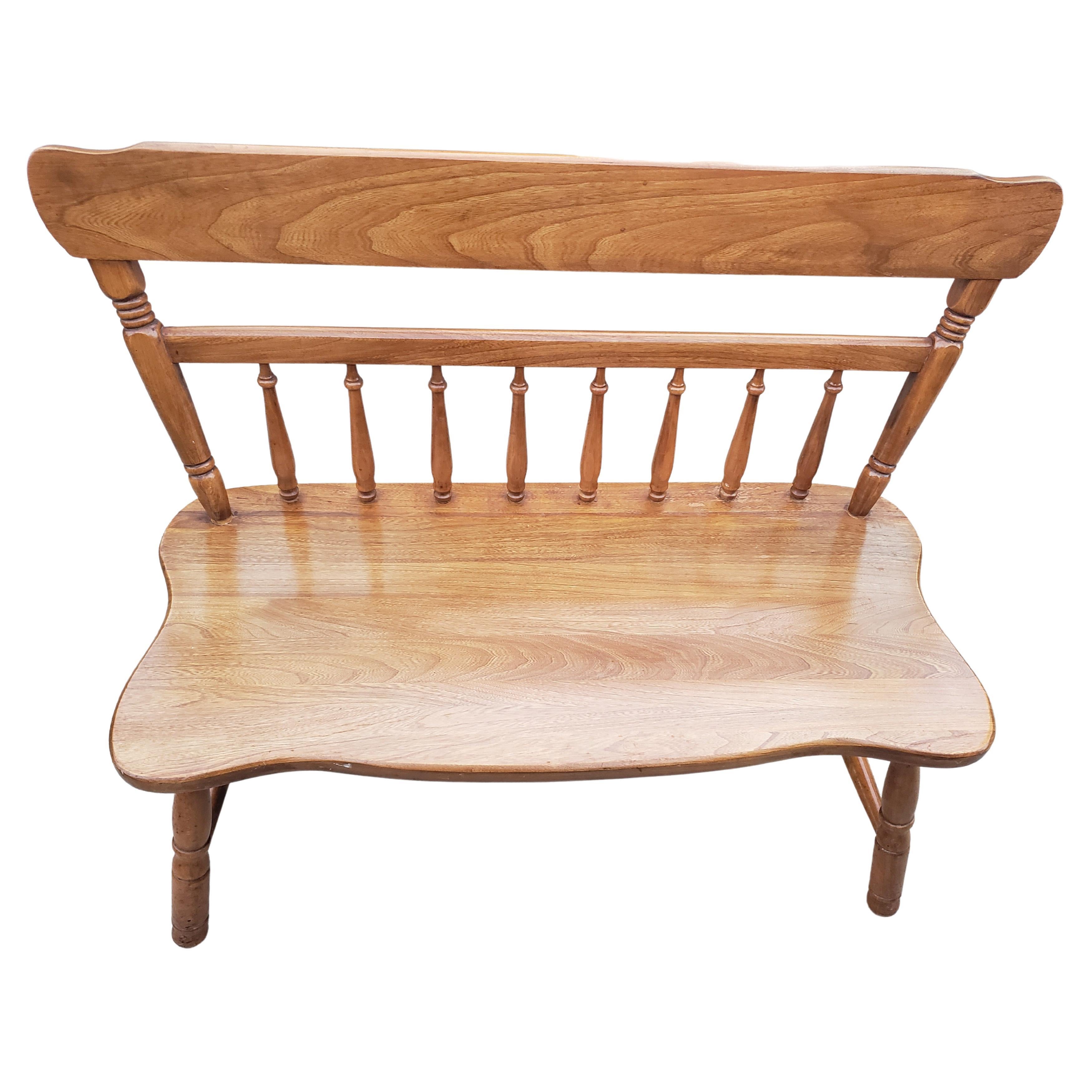 20th Century Solid Red Oak Farm House Style Two-Seat Bench Settee, Circa 1970s For Sale