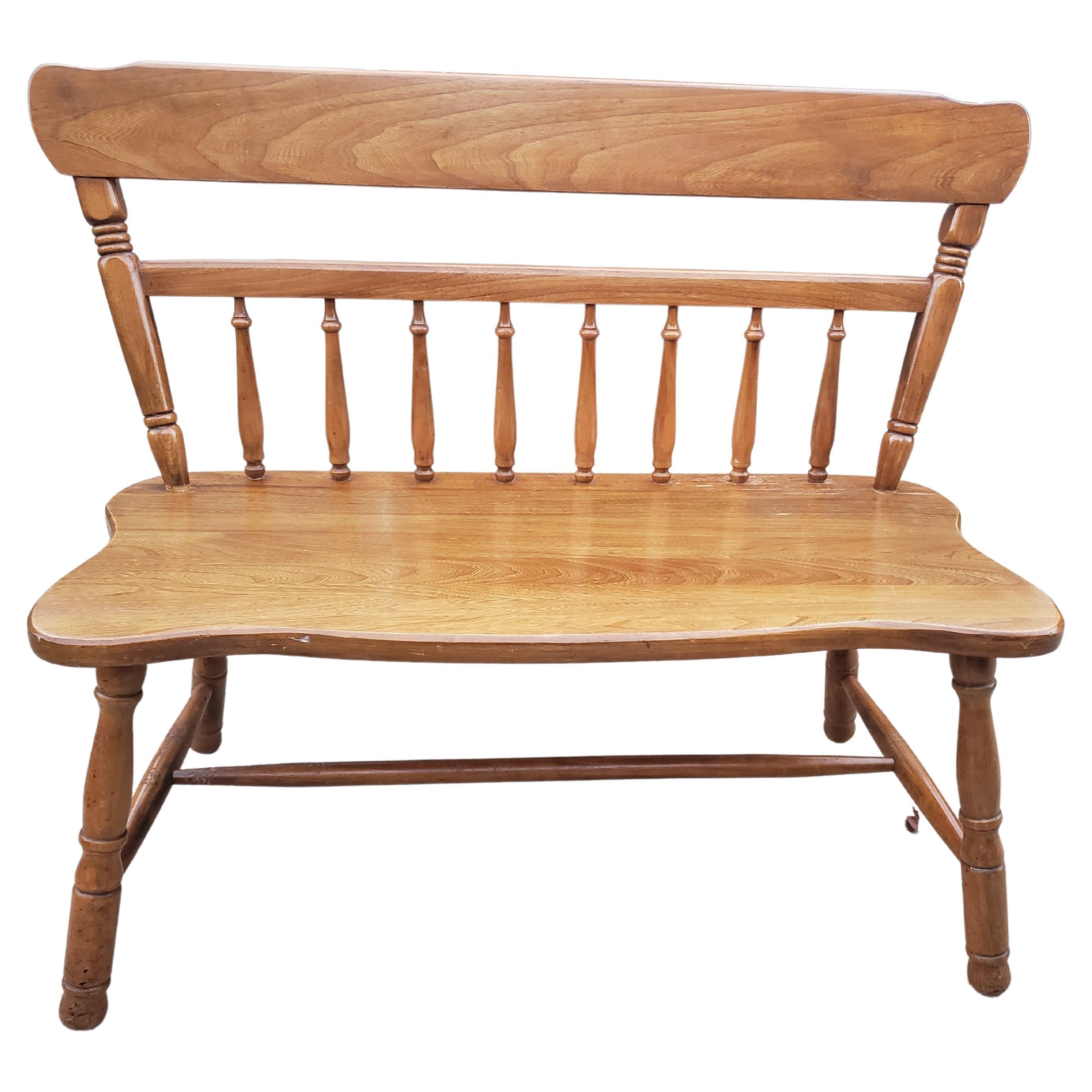 Solid Red Oak Farm House Style Two-Seat Bench Settee, Circa 1970s For Sale 2