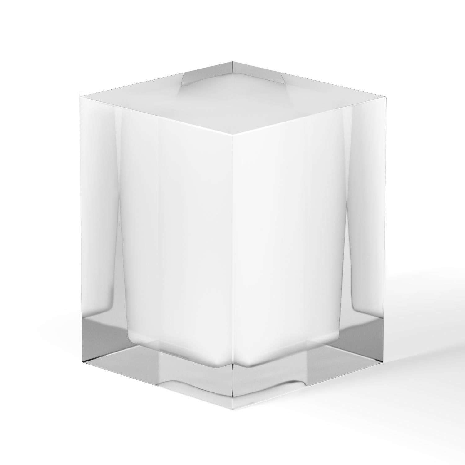 Table d'appoint Dark and Stormy de Lauren Rottet en vente 5
