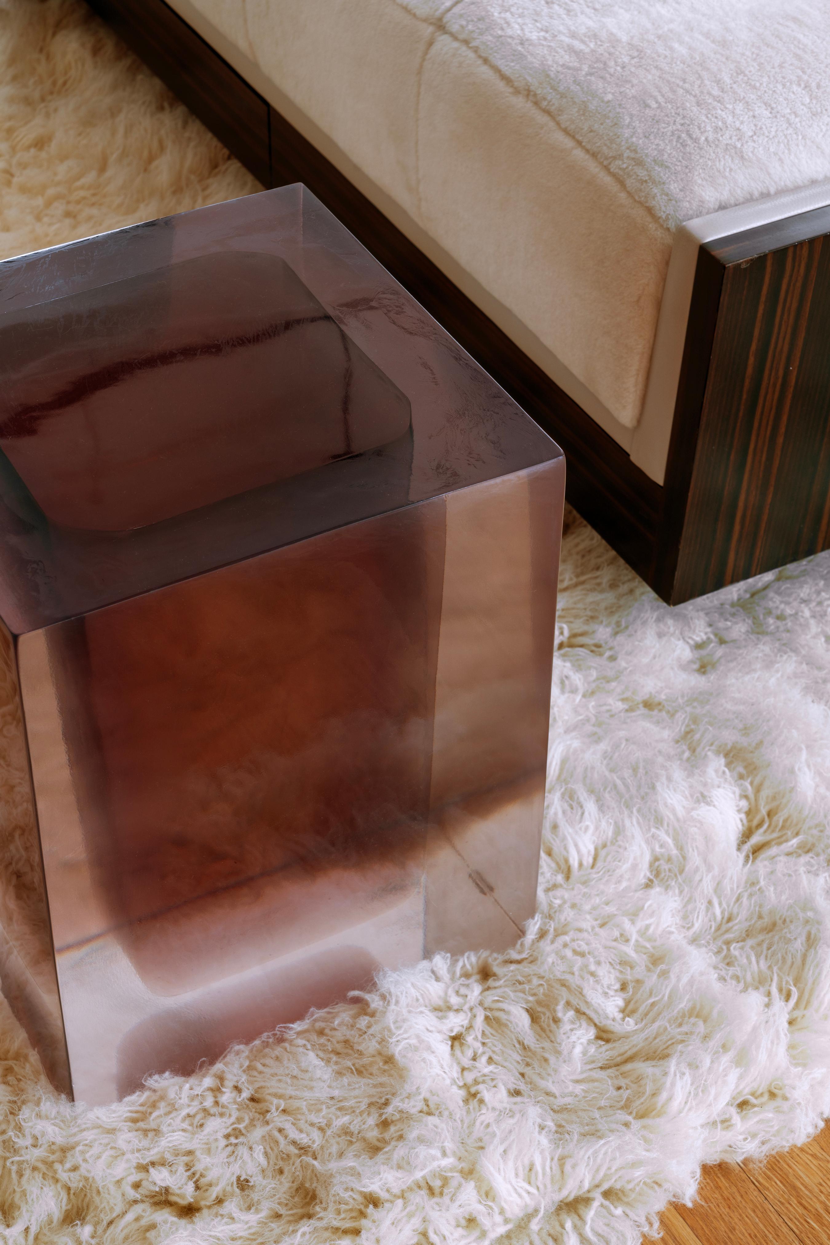 Table d'appoint Dark and Stormy de Lauren Rottet en vente 12