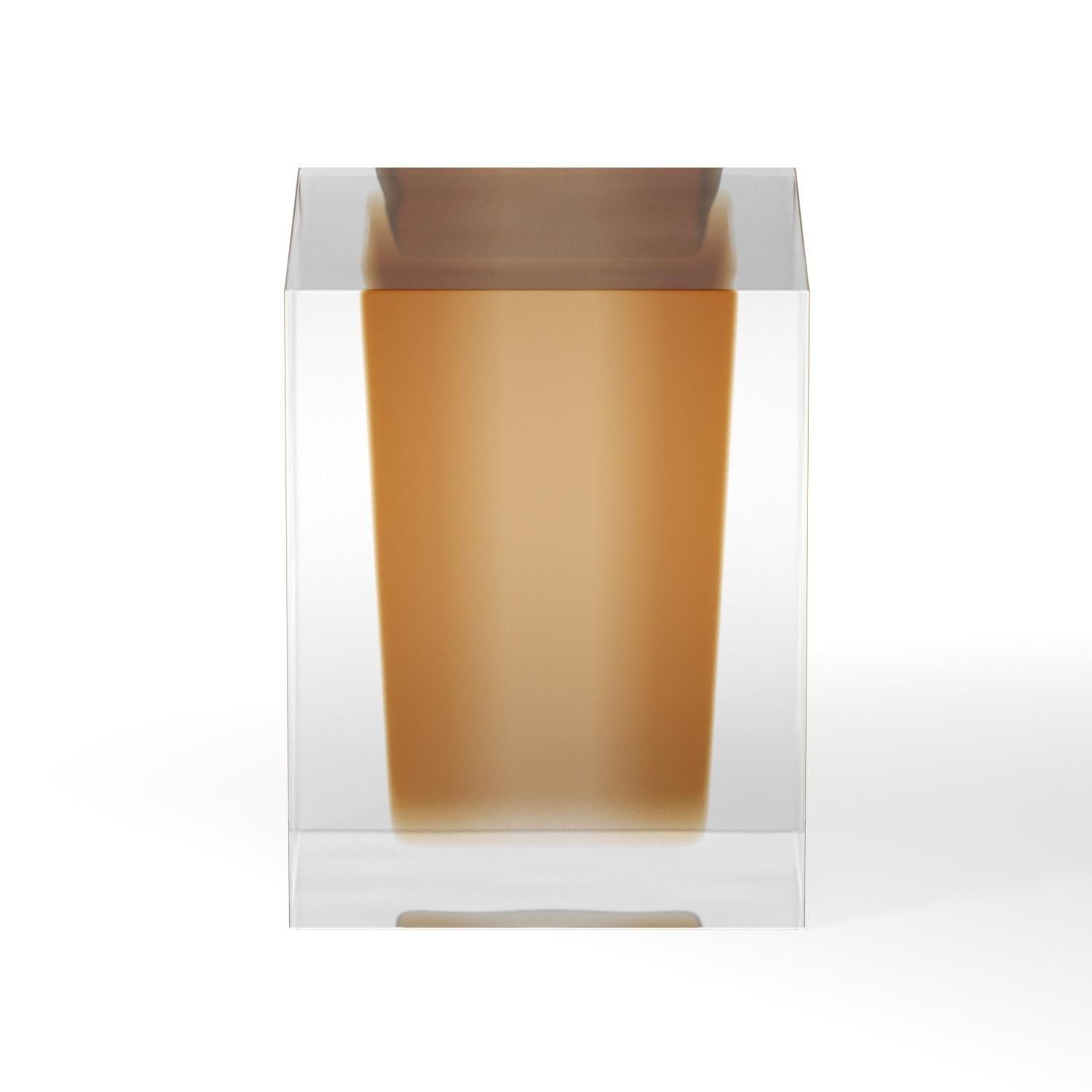 Table d'appoint Dark and Stormy de Lauren Rottet Neuf - En vente à New York, NY