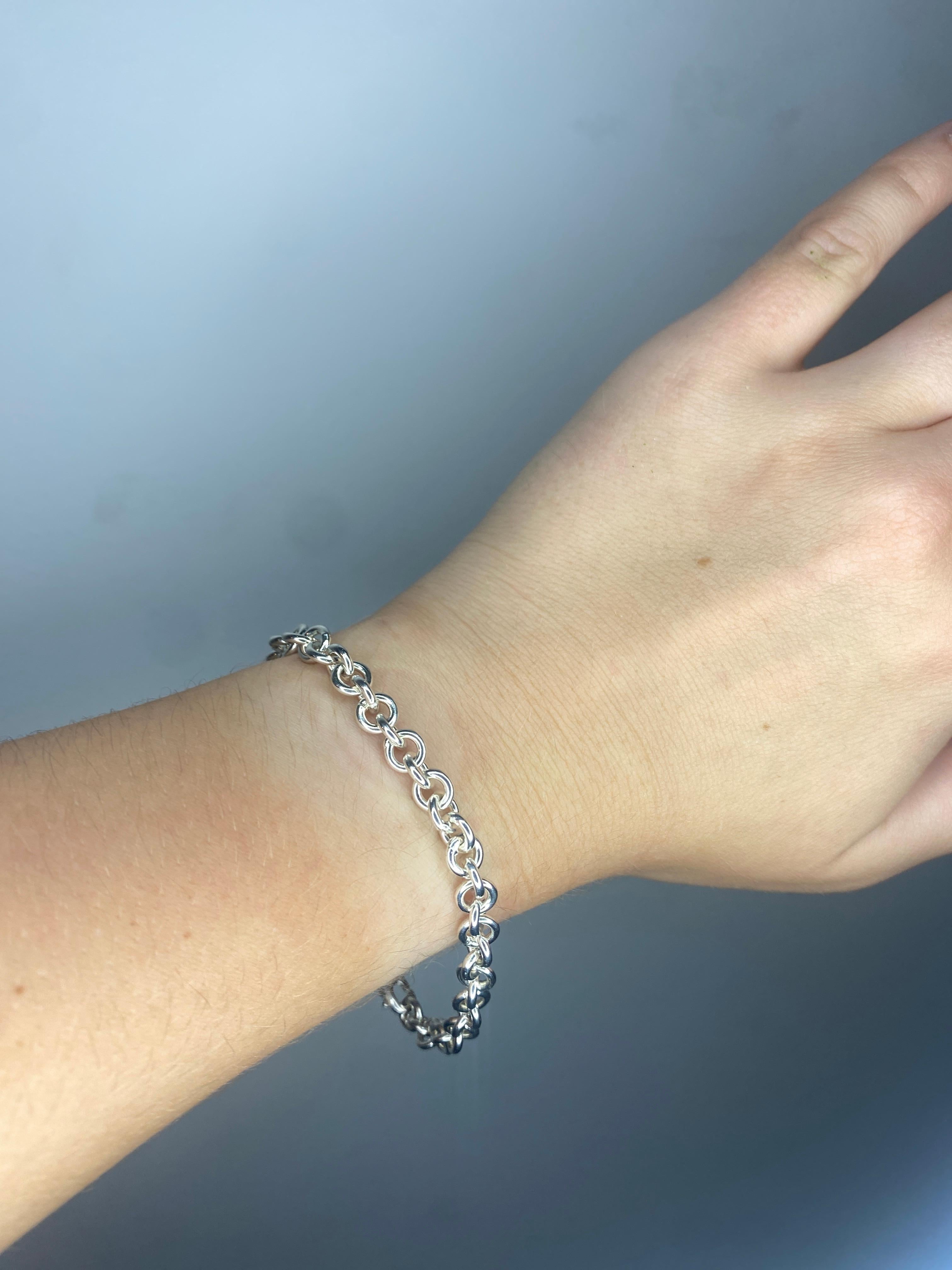 Solid Rolo Link Chain Bracelet, Sterling Silver For Sale 1