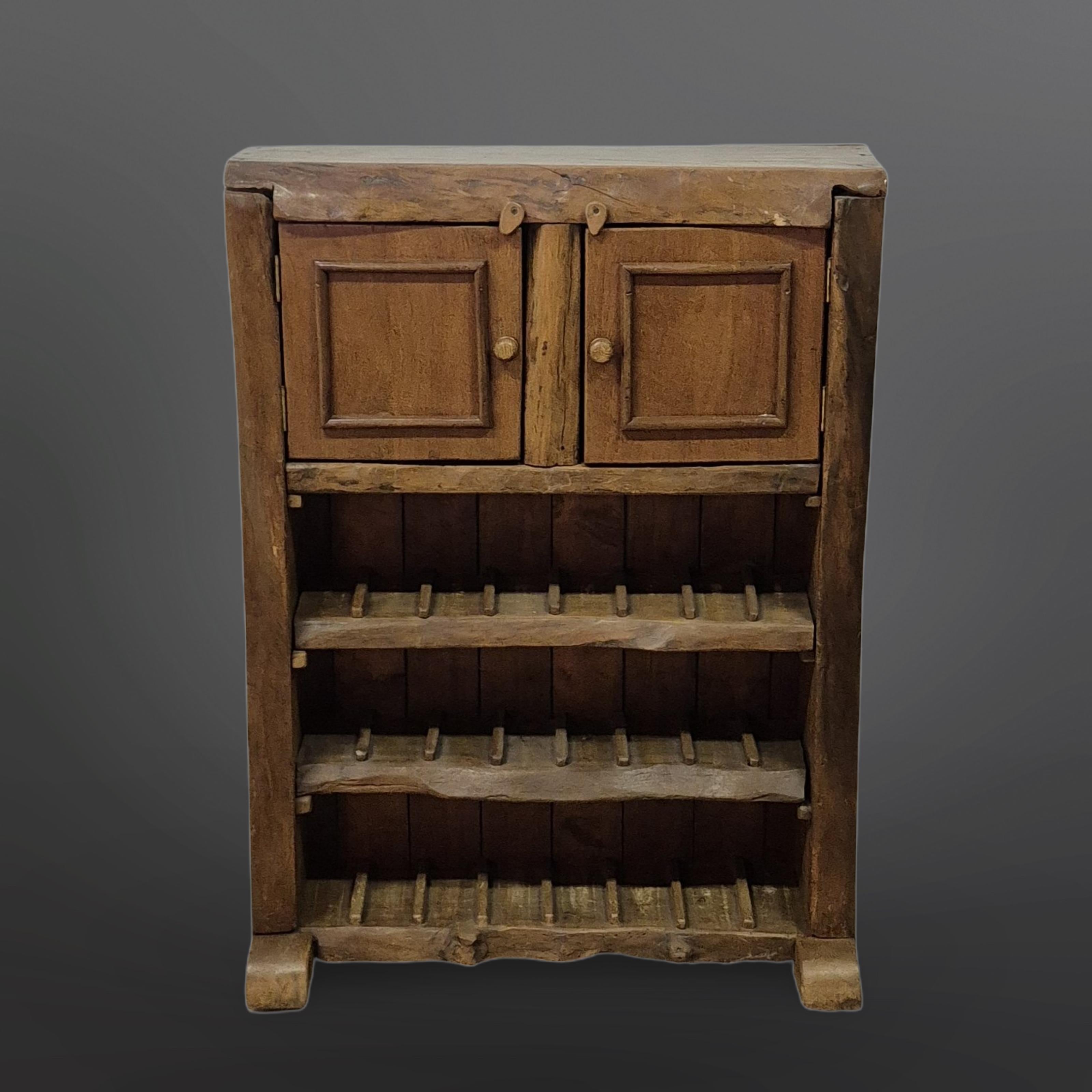 Solid rustic oak natural dry bar, France 1950s (Französisch) im Angebot