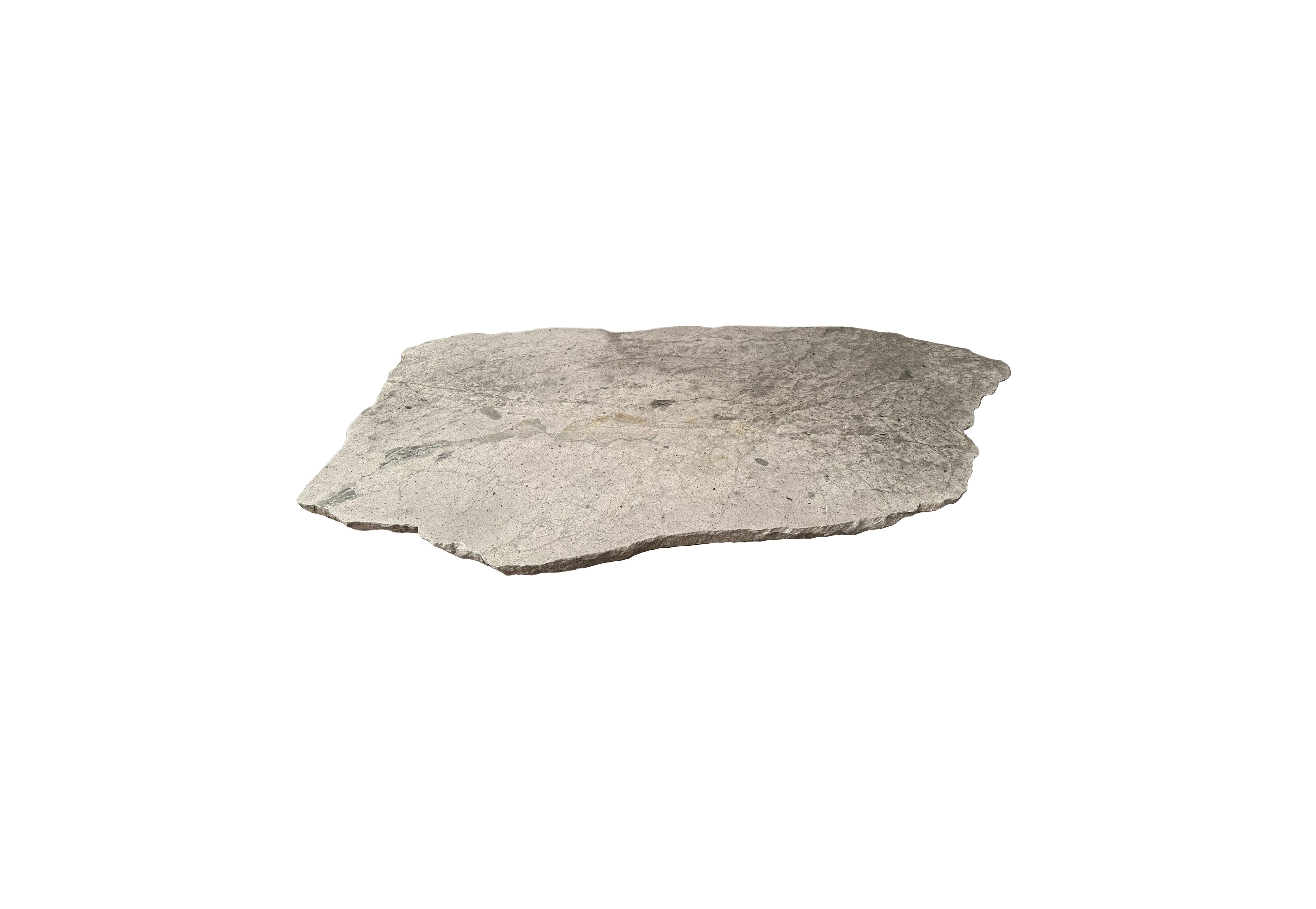Solid Sculptural River Stone Table from Java, Indonesia, Modern Organic In Good Condition In Jimbaran, Bali