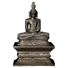 Buddha lankese in argento massiccio del XVIII secolo, 9604