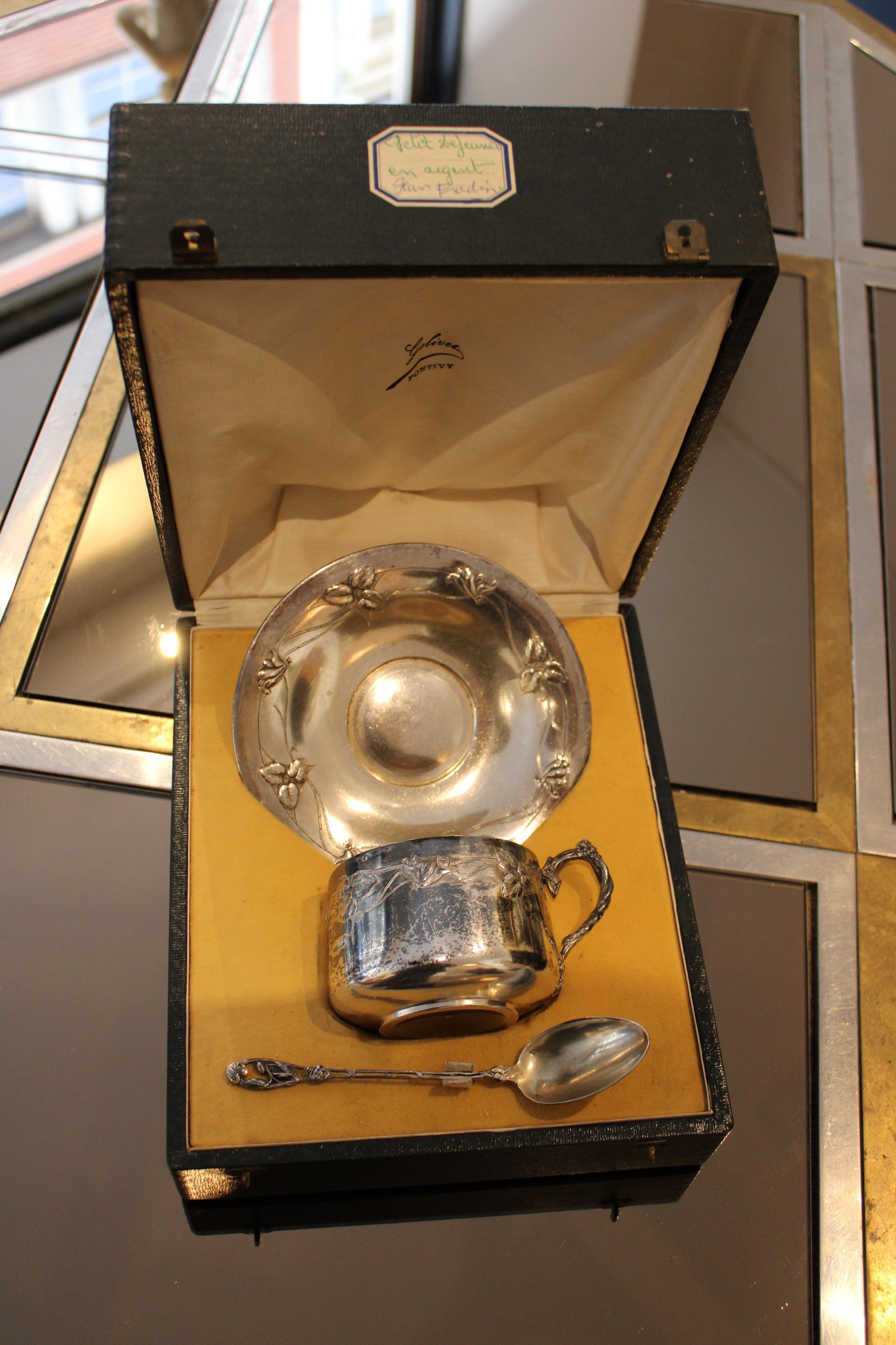 Solid Silver Breakfast in Its Box, 19th Century For Sale 13