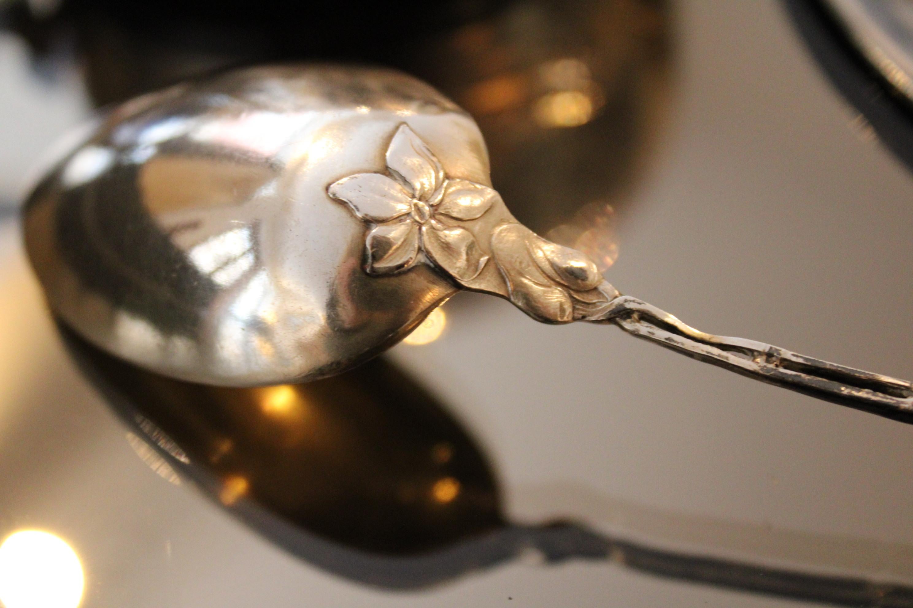 Solid Silver Breakfast in Its Box, 19th Century For Sale 5