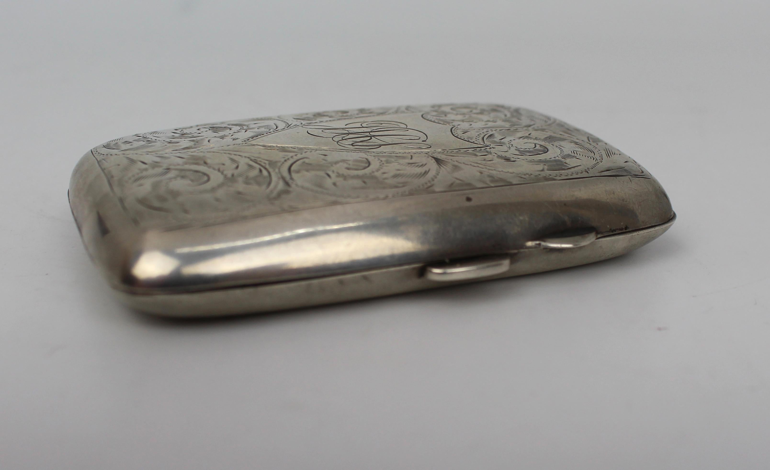 Solid Silver Cigarette Case by Samuel M Levi In Good Condition In Worcester, GB