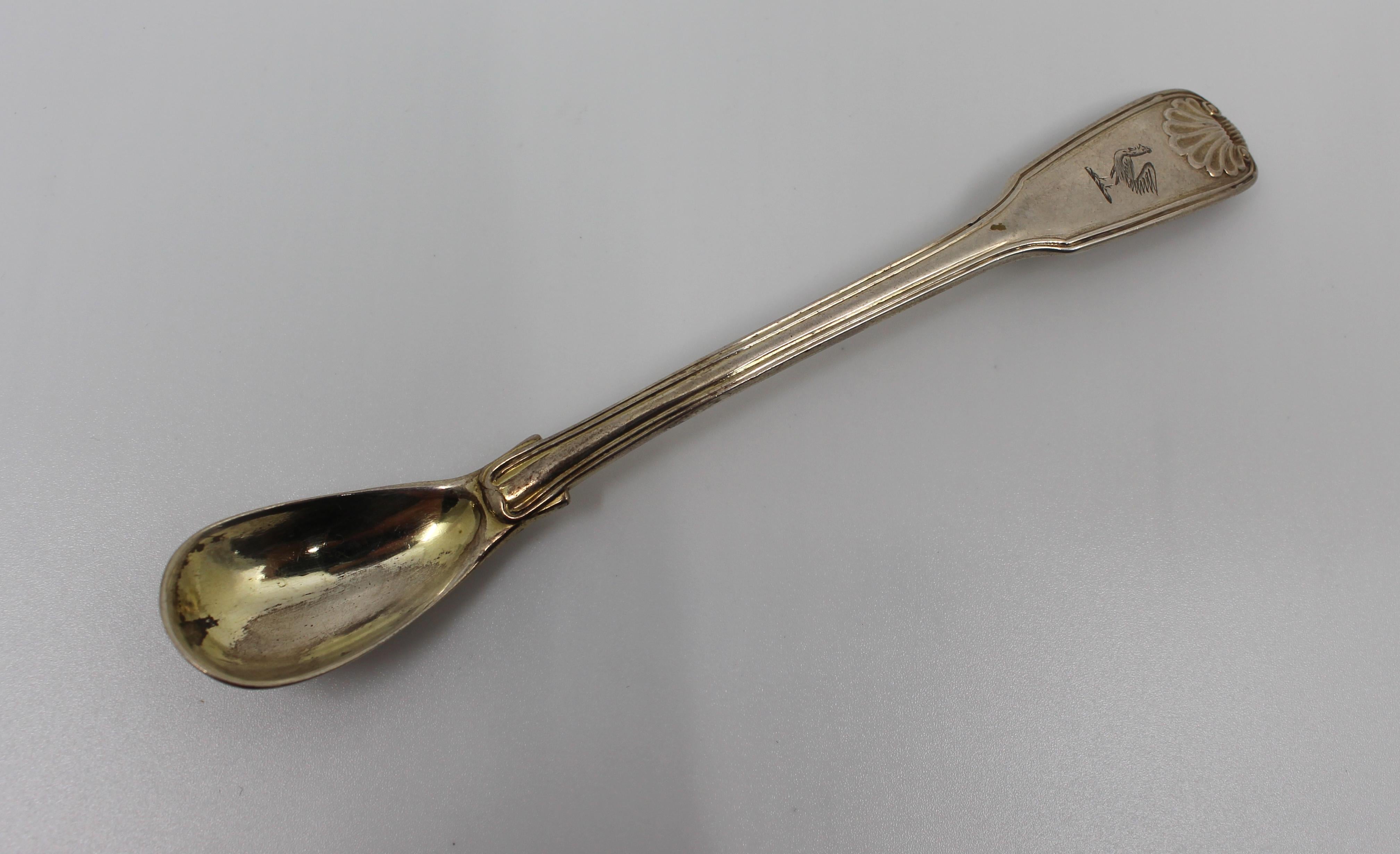

 

Period George IV
Maker William Chawner II
Hallmark London, 1824
Length 14 cm / 5 1/2 in
Weight 31 g
Condition 
Very good condition commensurate with age, originally gilded

 

 

Lovely quality solid silver mustard