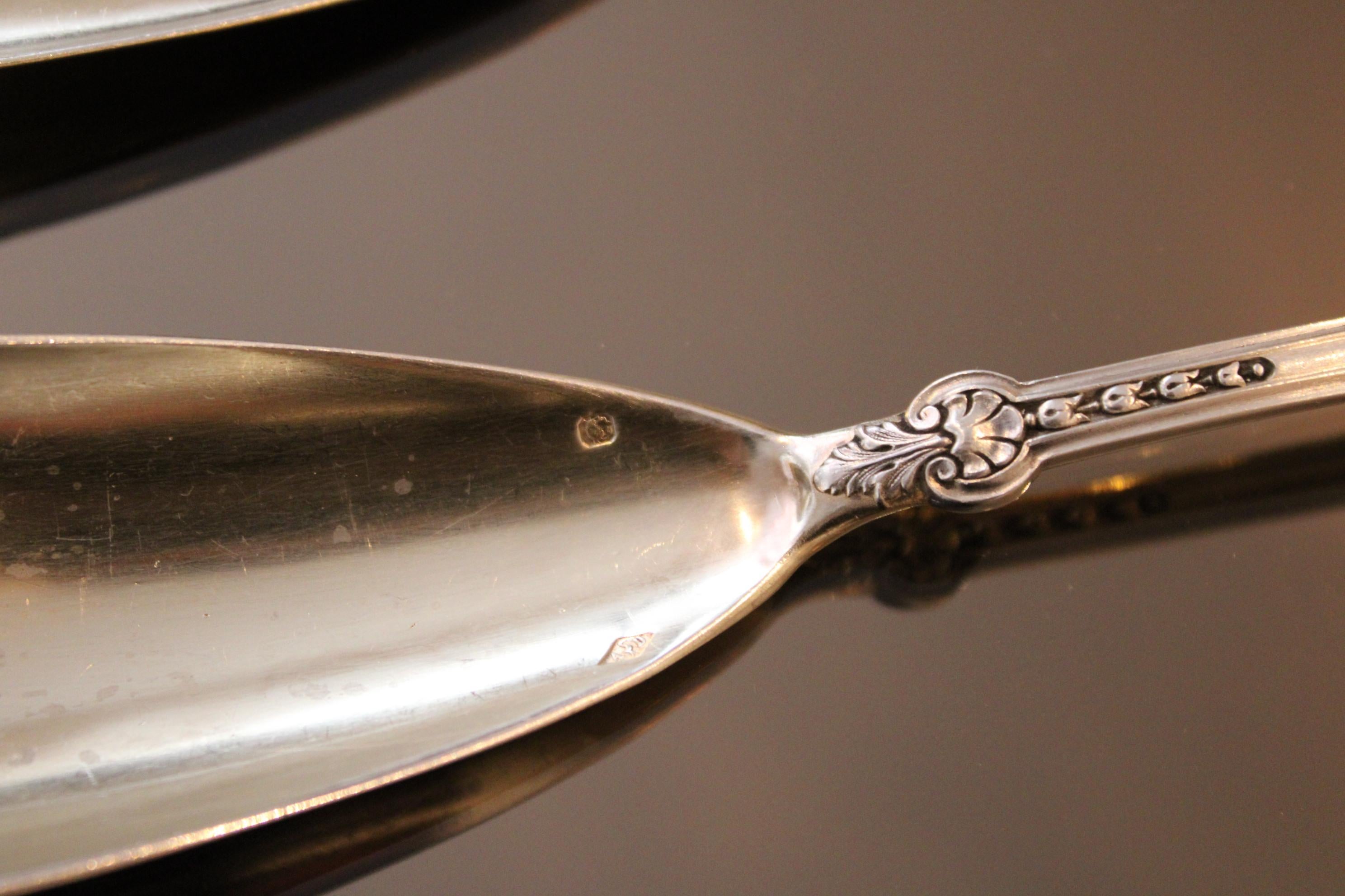 Solid Silver Cutlery in a Box, 19th Century For Sale 2