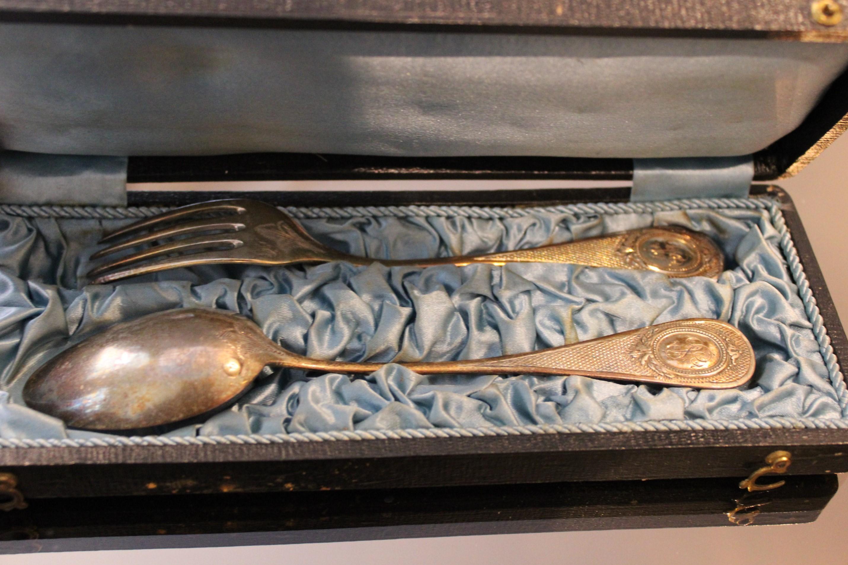 French Solid Silver Dessert Cutlery in Their Box, 19th Century For Sale