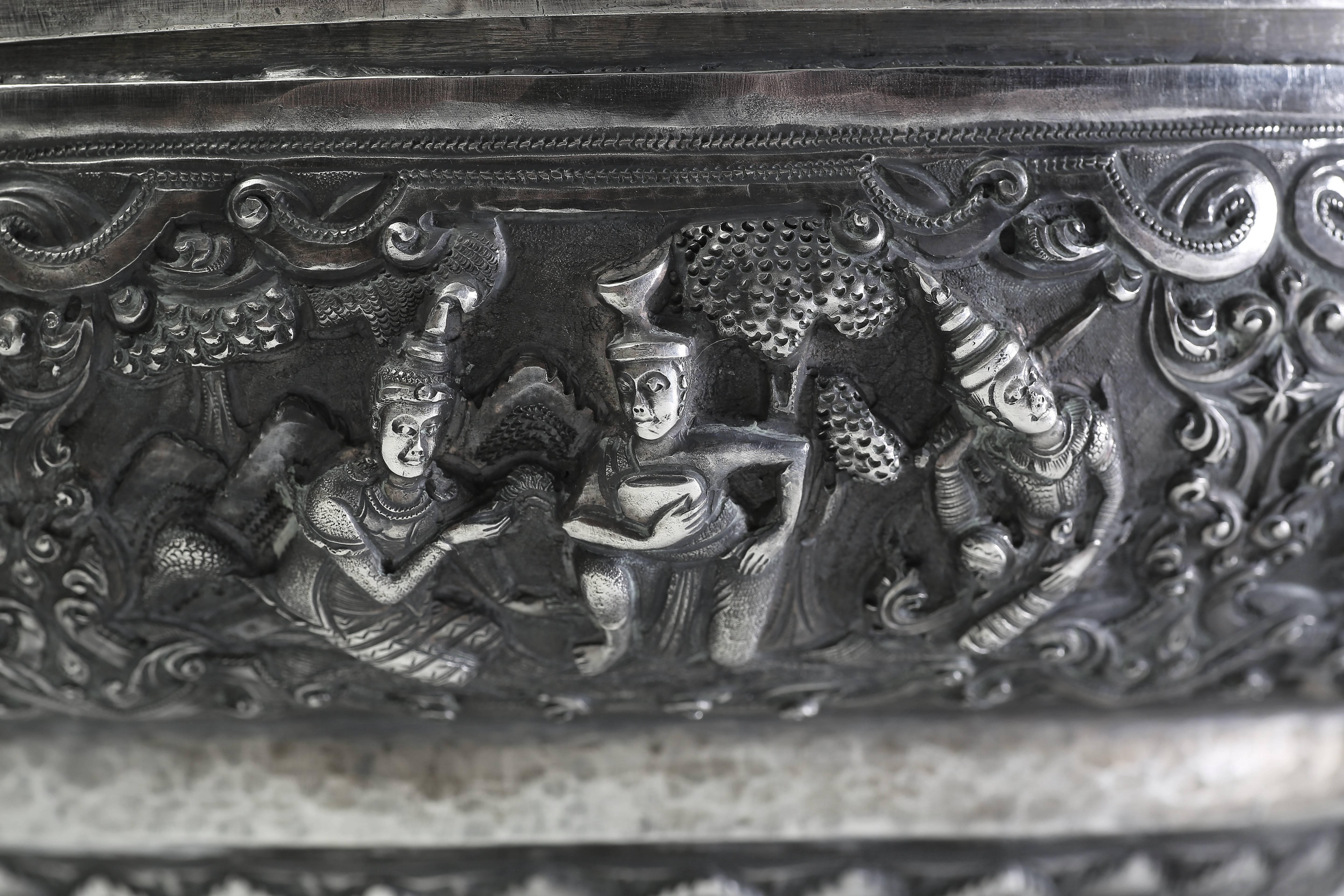 Solid Silver Hand-Worked Burmese Ceremonial Offering Vessel Jataka Scenes Relief In Excellent Condition In 10 Chater Road, HK