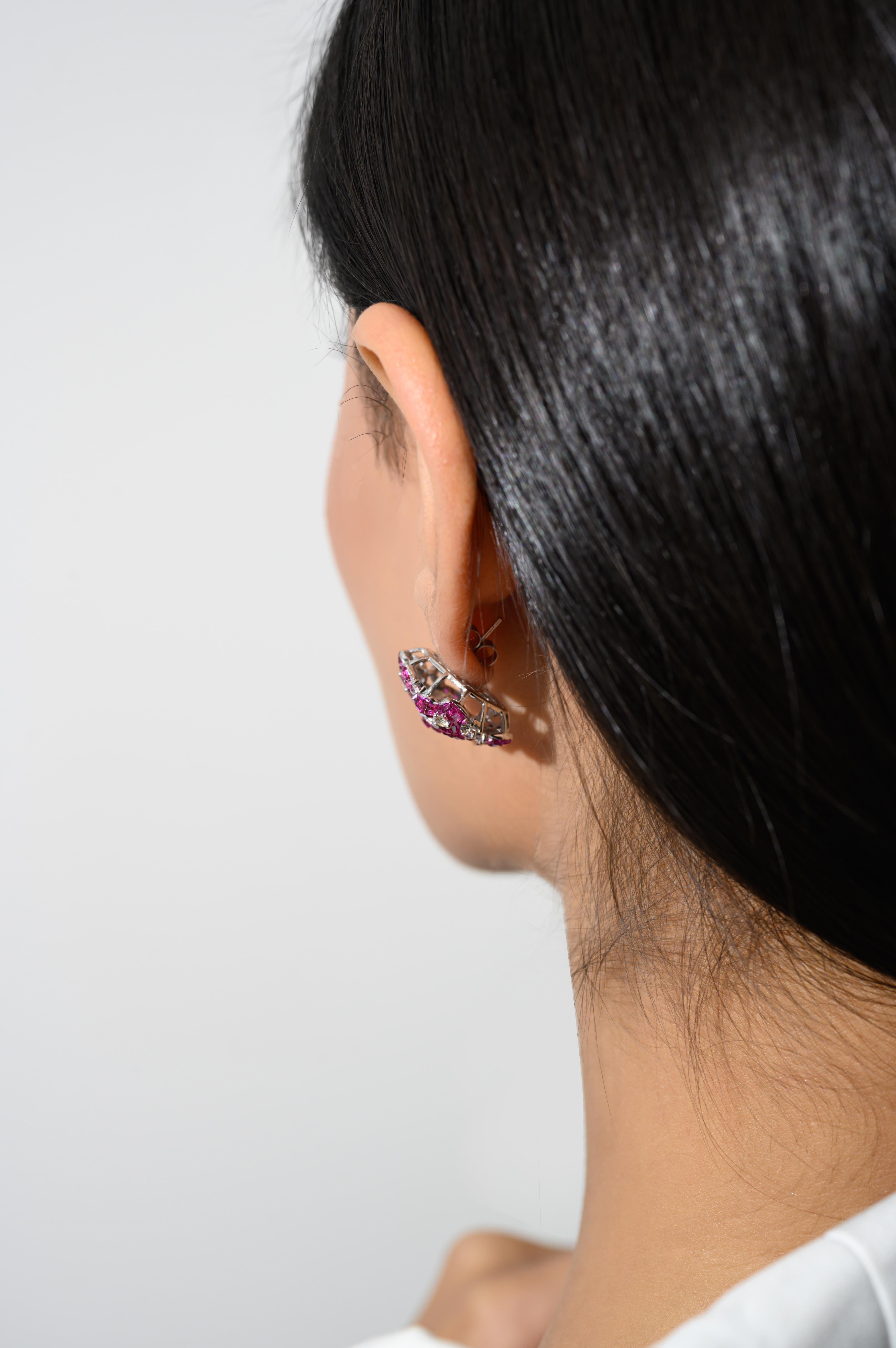 Orecchino con borchie in argento massiccio con cubic zirconia rosa Starlit Blossom per lei in vendita 2
