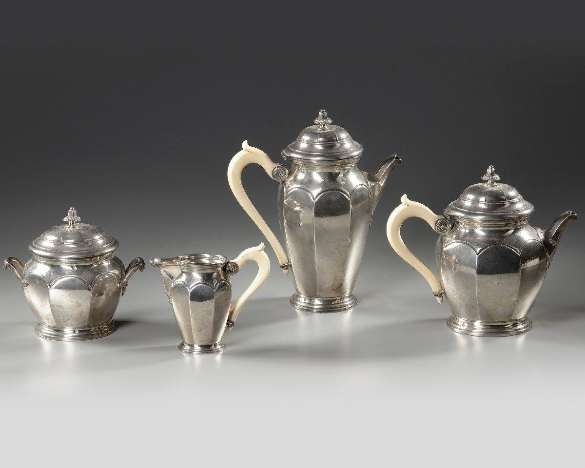 Solid Silver Tea and Coffee Service, 19th Century In Good Condition In Saint-Ouen, FR