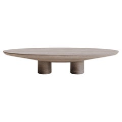 Table basse ovale en travertin argenté massif 140 par Studio Narra