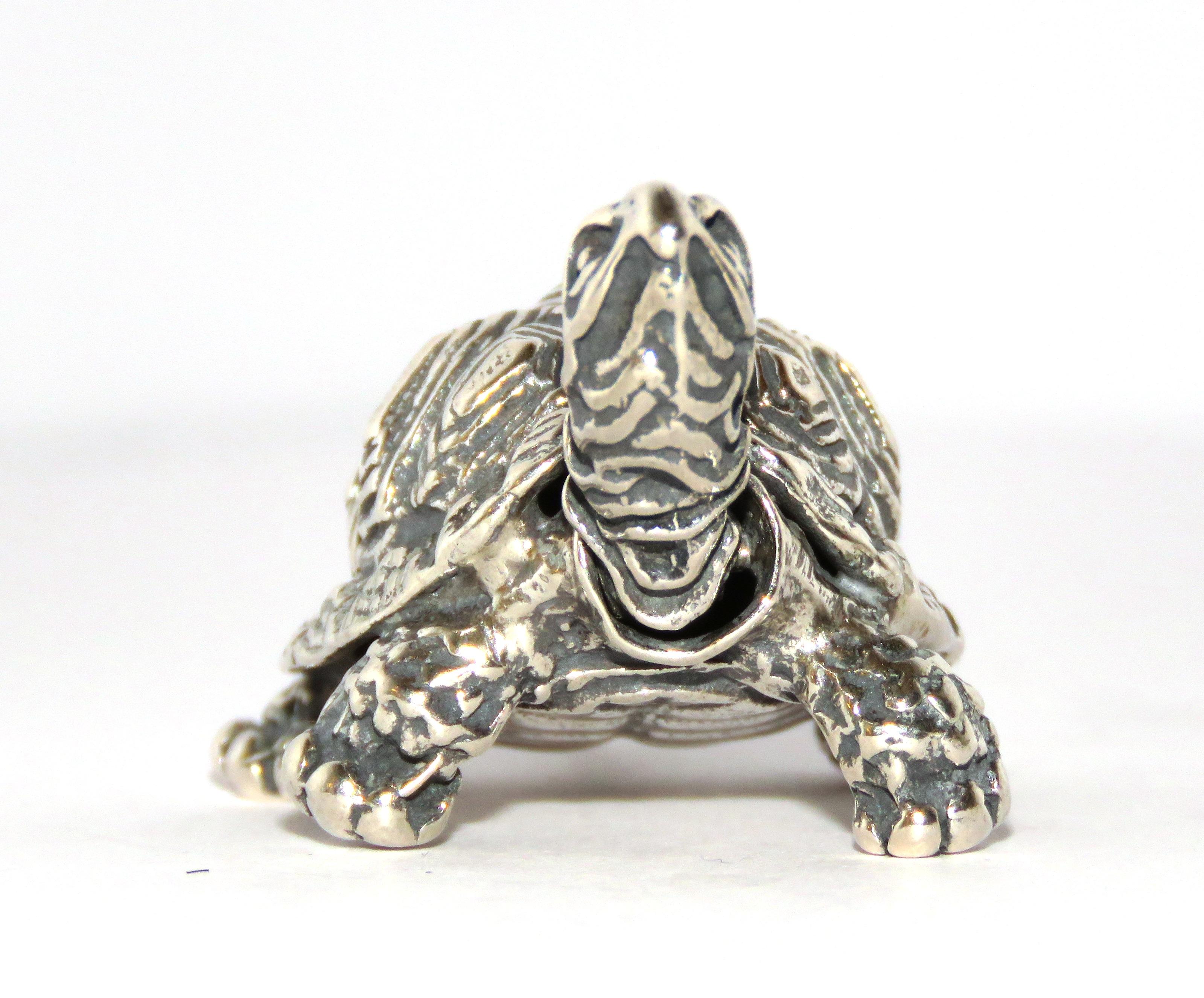 Solid Silver Turtle Figurine Vintage, 1970s In Excellent Condition In Milano, IT