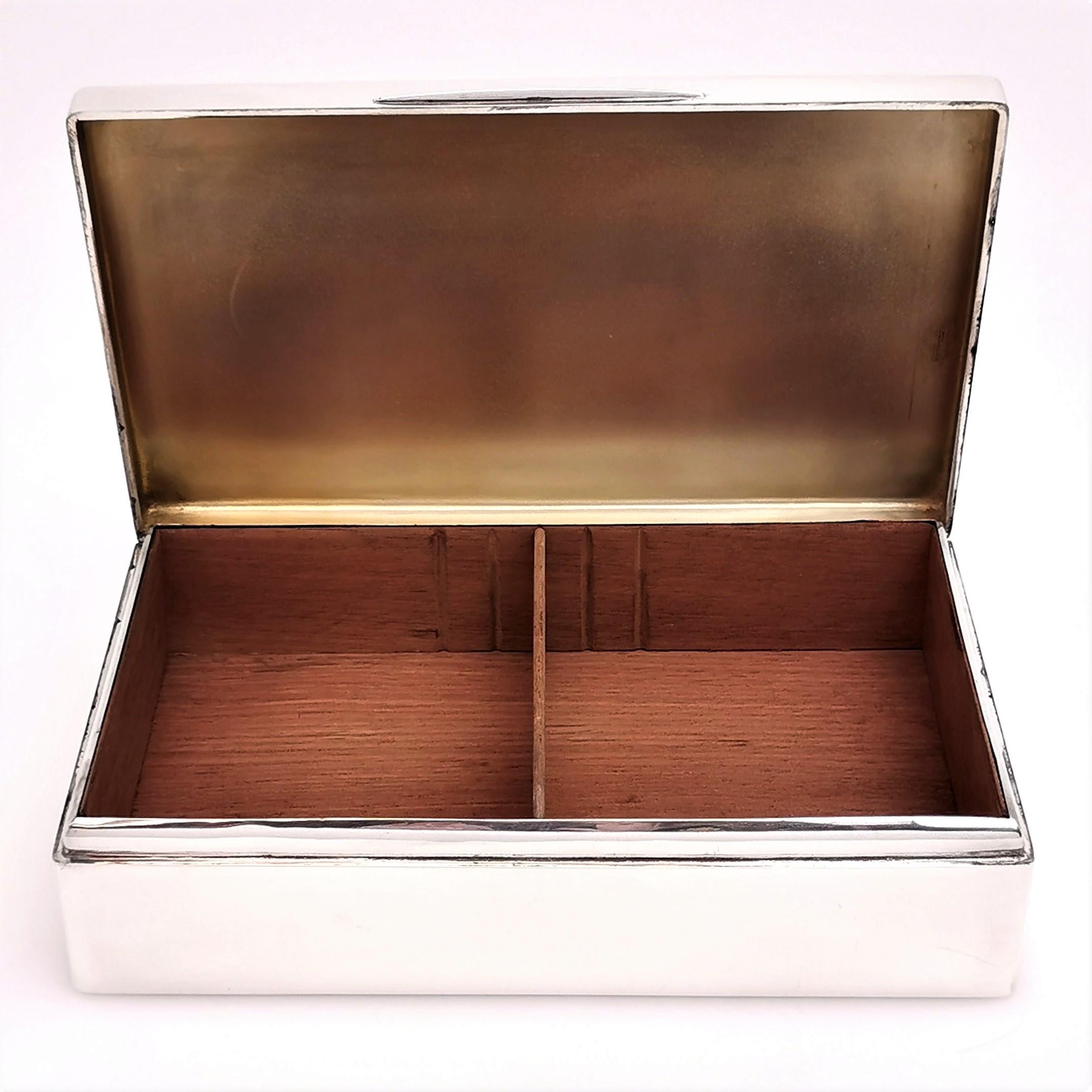 Solid Silver Vintage Cigar Box / Cigarette Box, 1925 2
