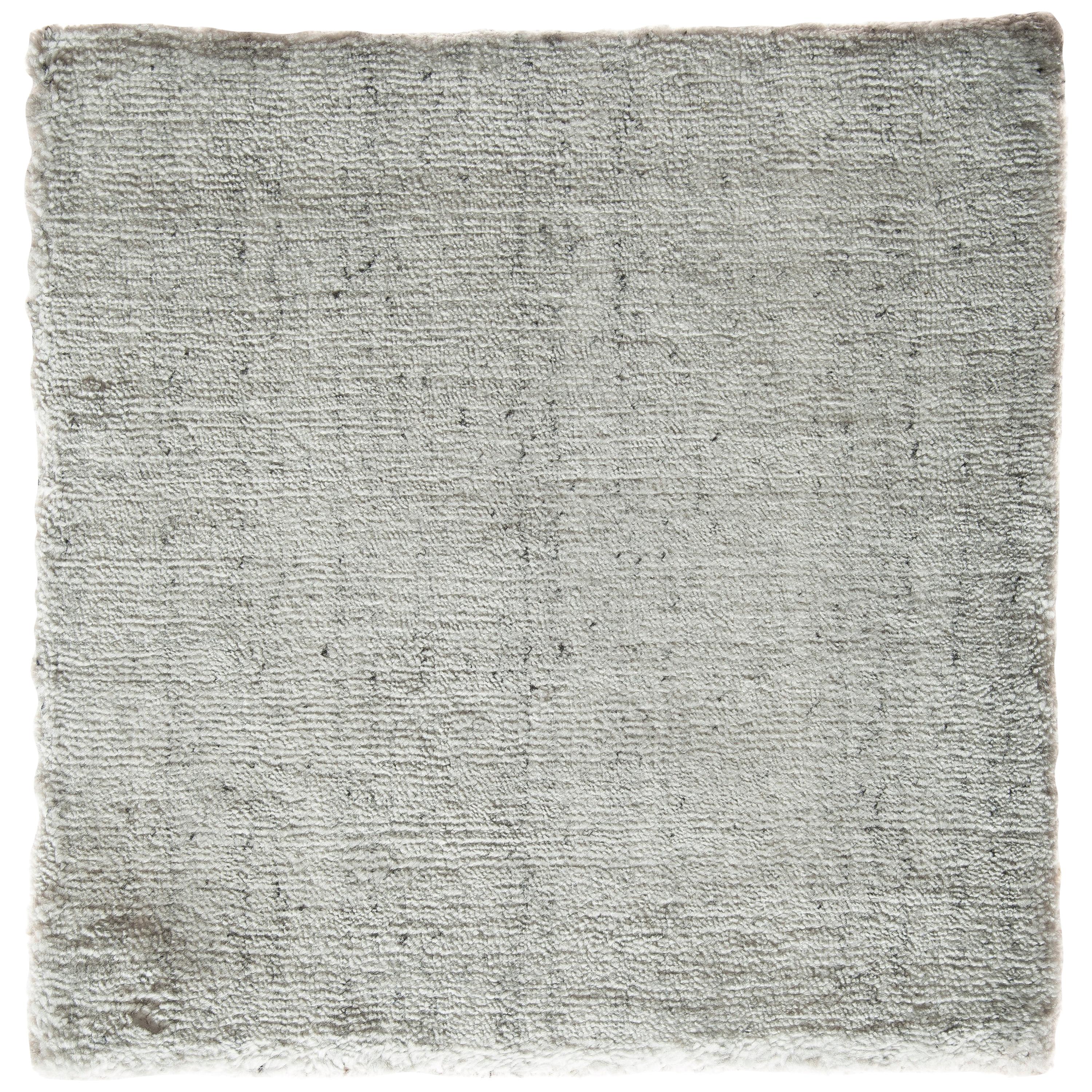 White and Silver Speckled Bamboo Silk Solid Hand-loomed Contemporary Tonal Rug  For Sale