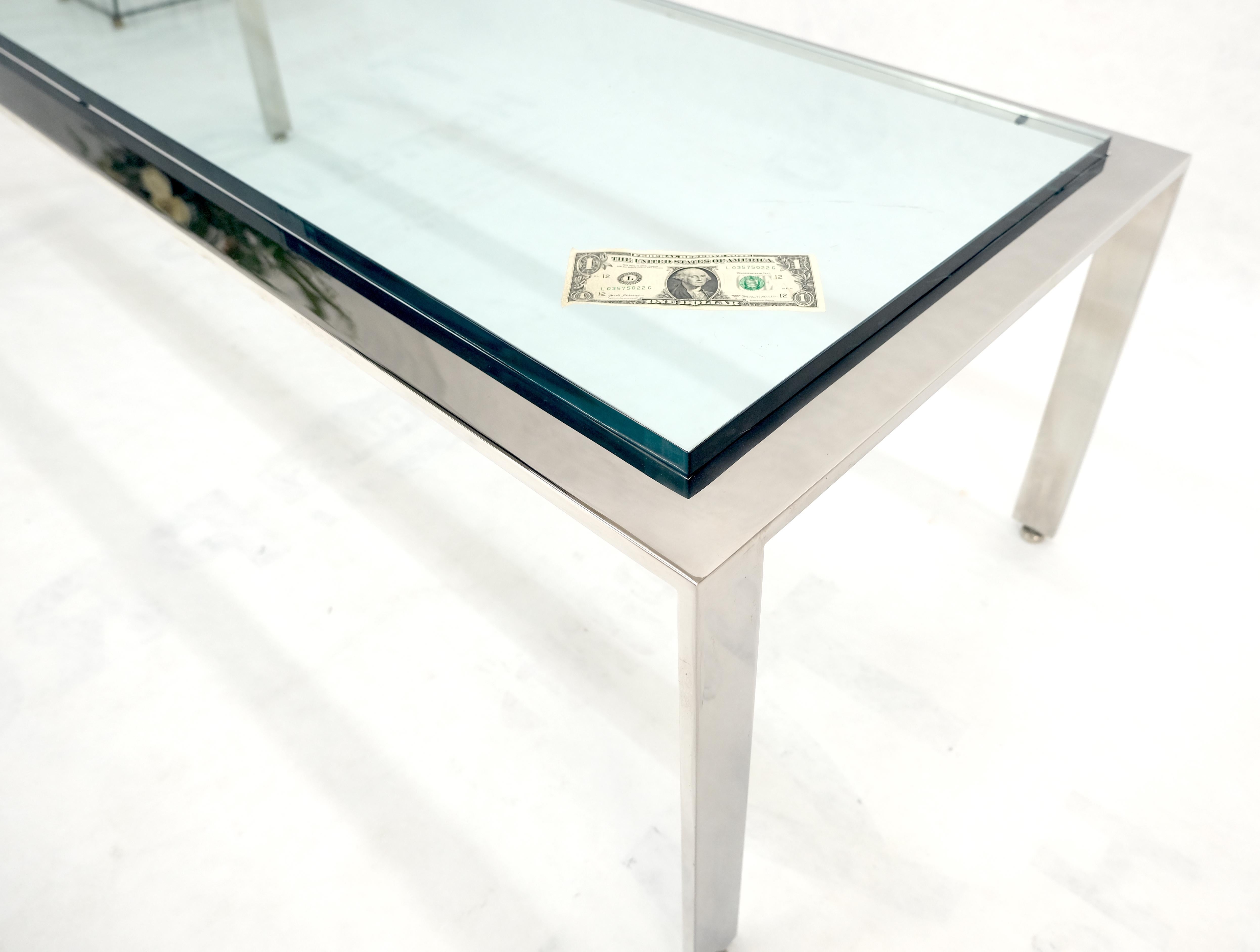 Table basse rectangulaire en verre de 3/4