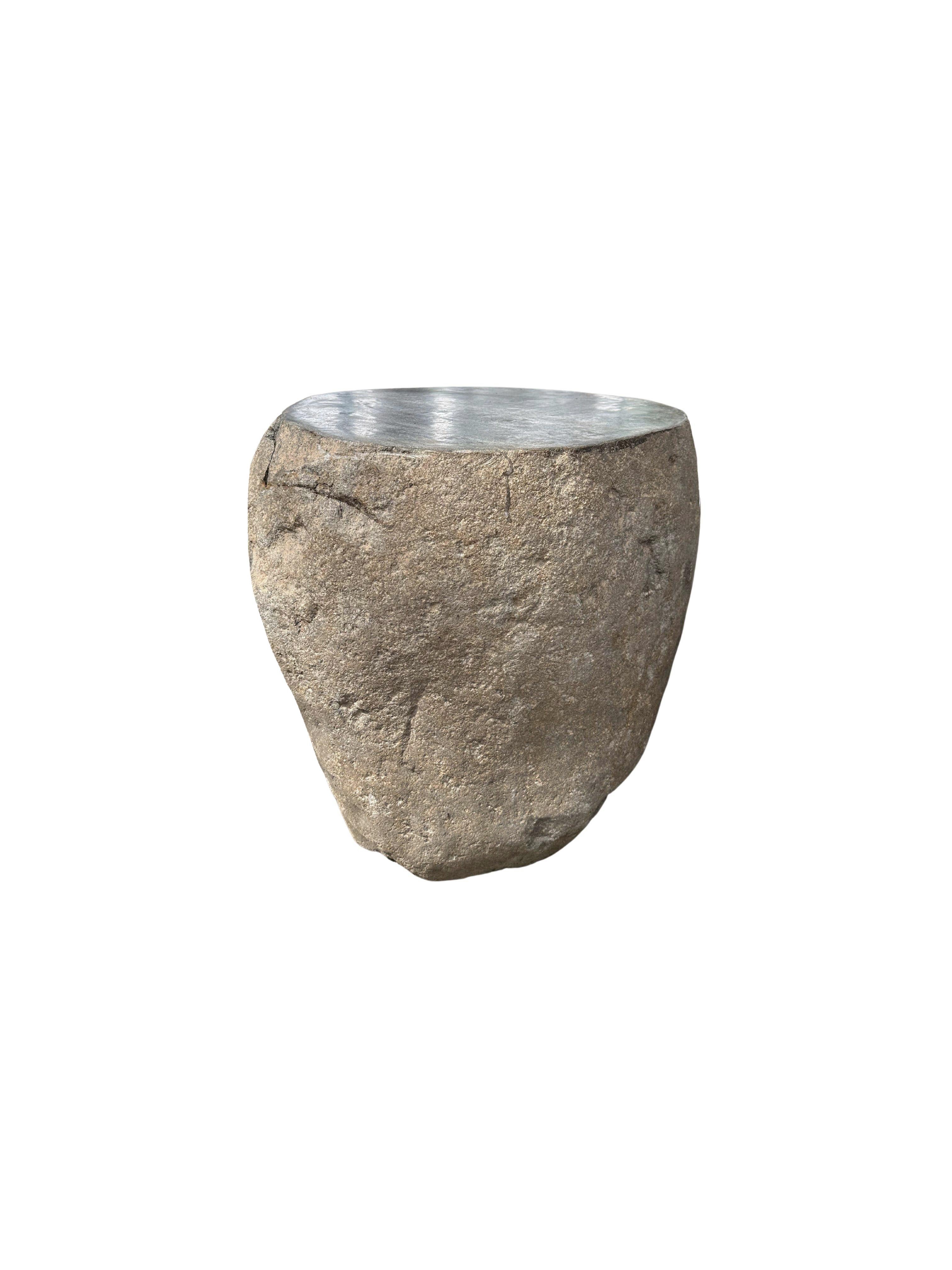 Solid Stone Side Table / Pedestal from Java, Indonesia In Good Condition In Jimbaran, Bali