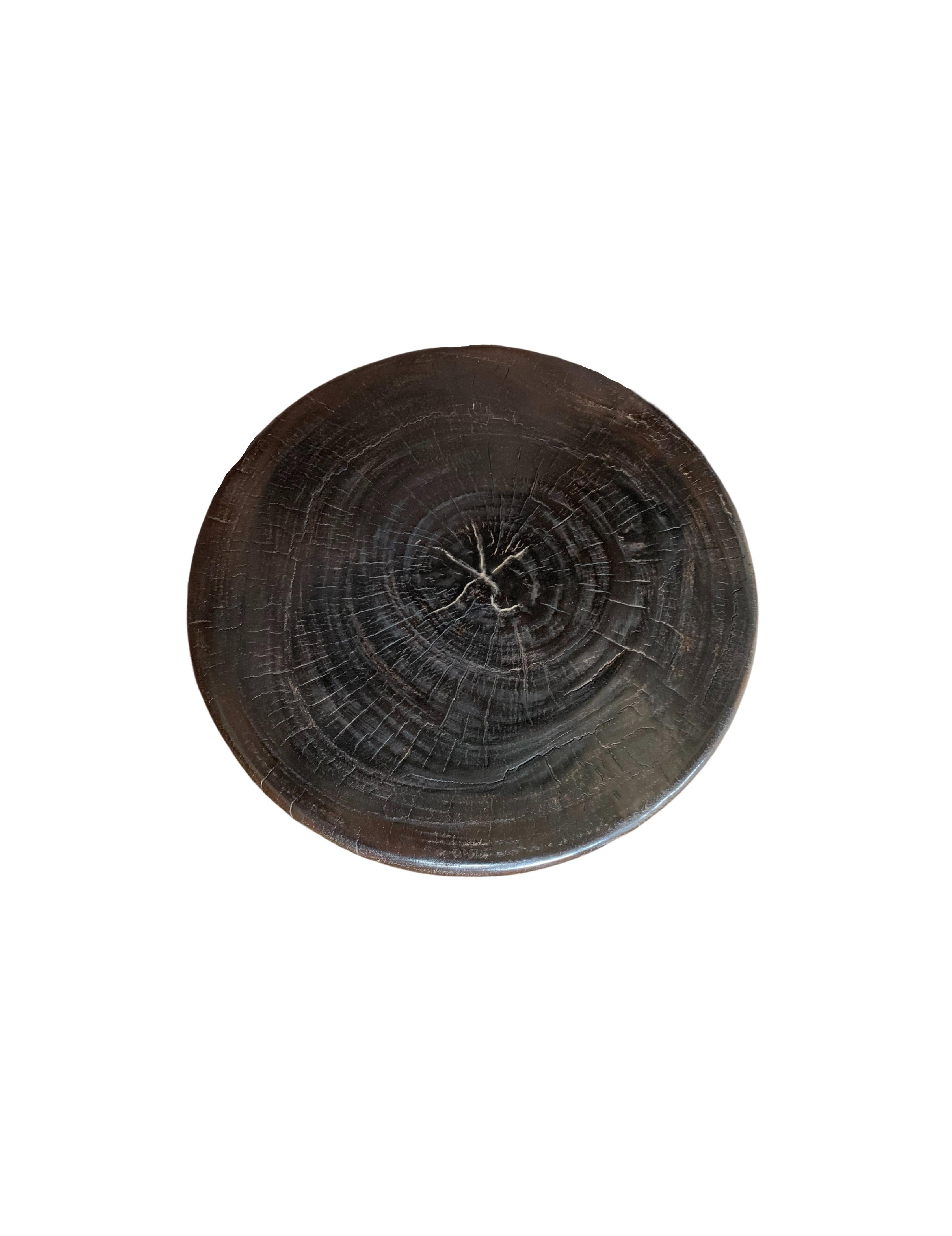 Solid Suar Wood Round Side Table Modern Organic In New Condition For Sale In Jimbaran, Bali