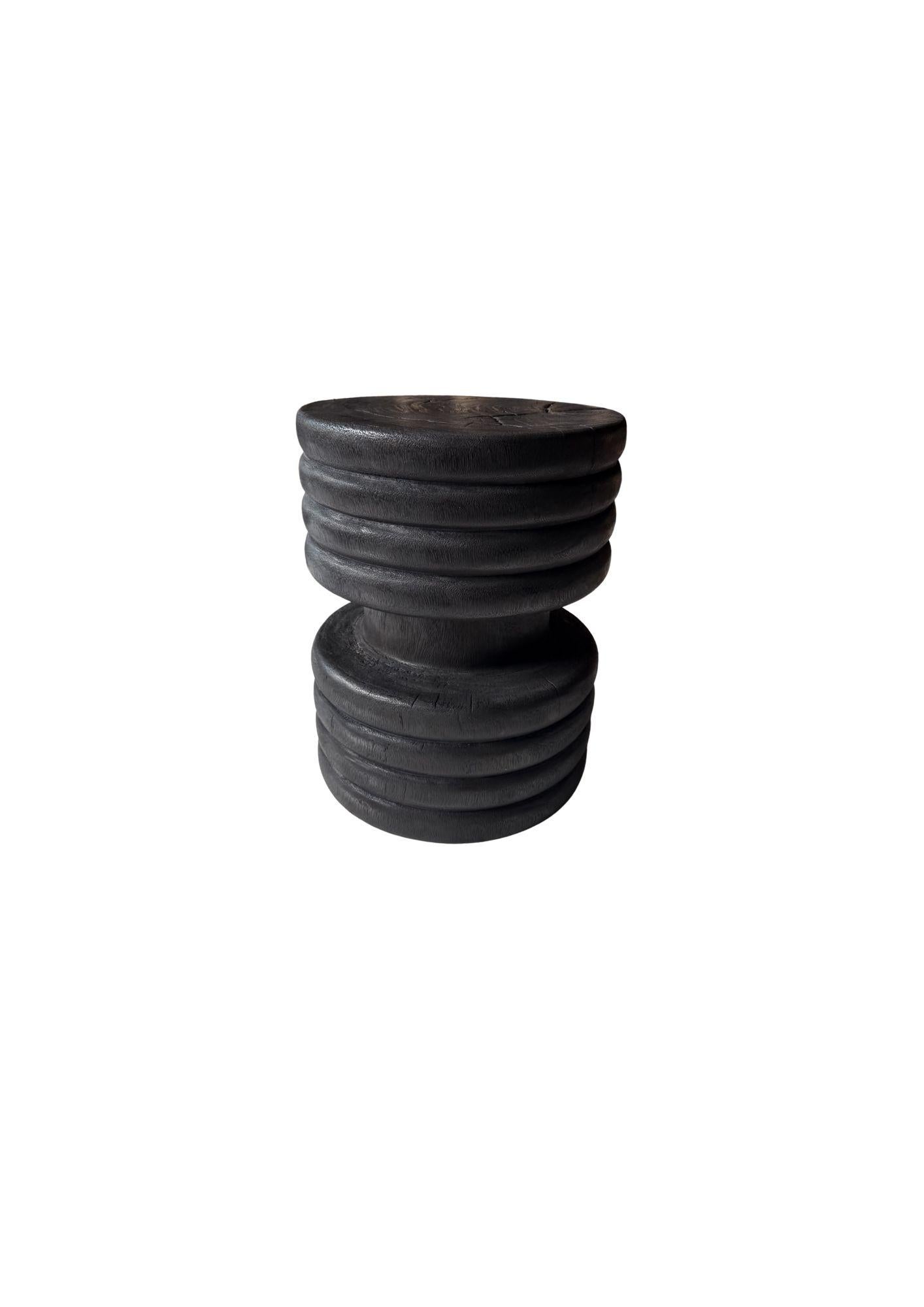 Solid Suar Wood Side Table, Ribbed Detailing Modern Organic, Burnt Finish In New Condition For Sale In Jimbaran, Bali