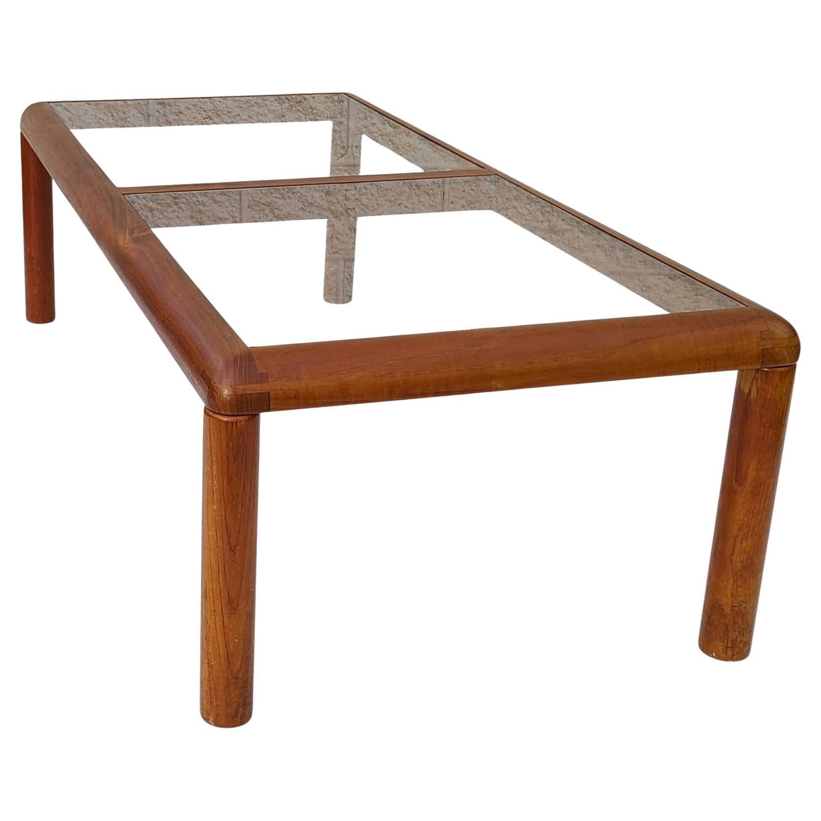 Table basse en teck massif au design danois D-SCAN en vente 1