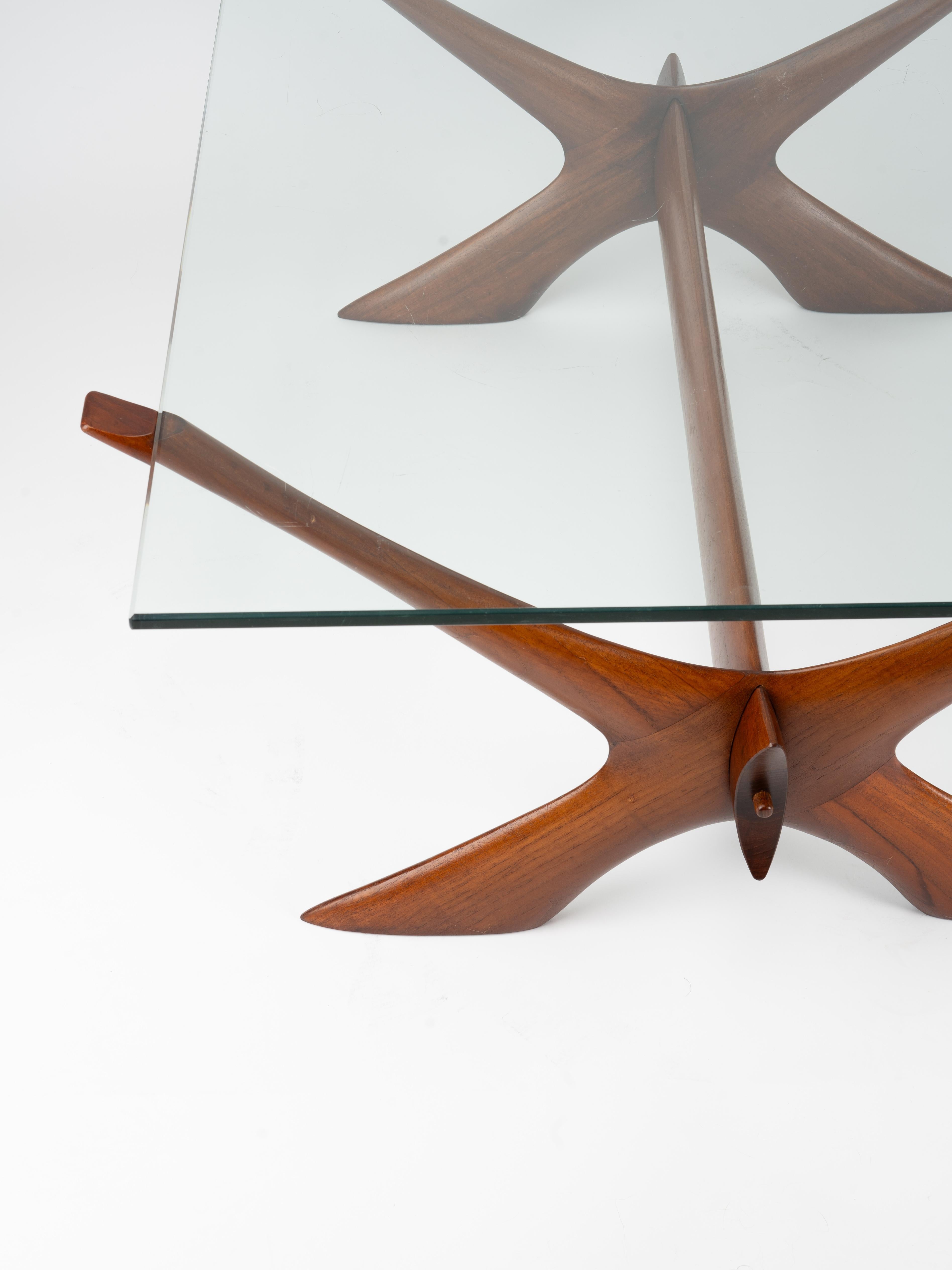 Couchtisch „Condor“ aus massivem Teakholz und Glas von Fredrik Schriever-Abeln im Angebot 10