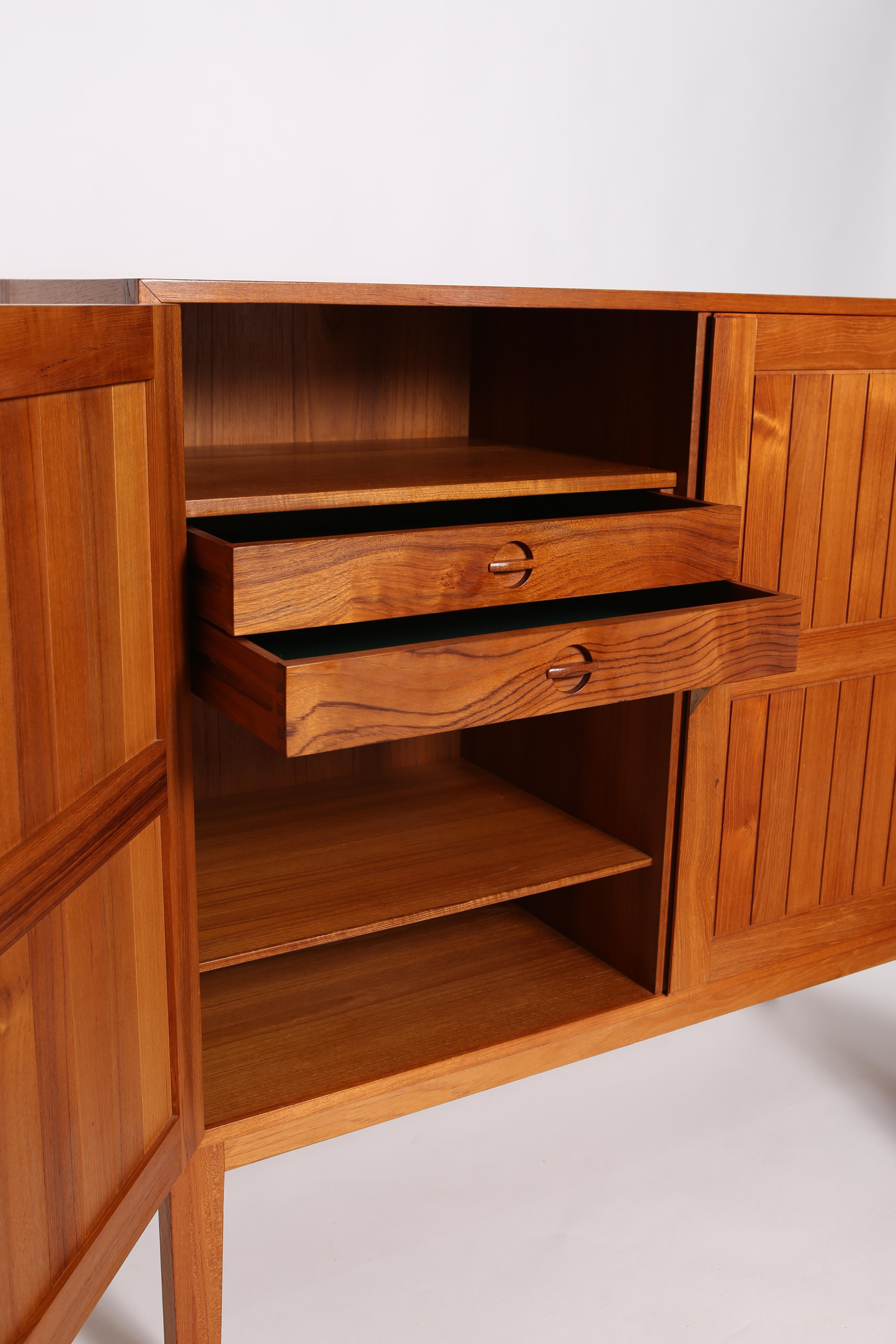 Solid teak cabinet by Kurt Østervig for VAMØ  In Good Condition In Portland, OR
