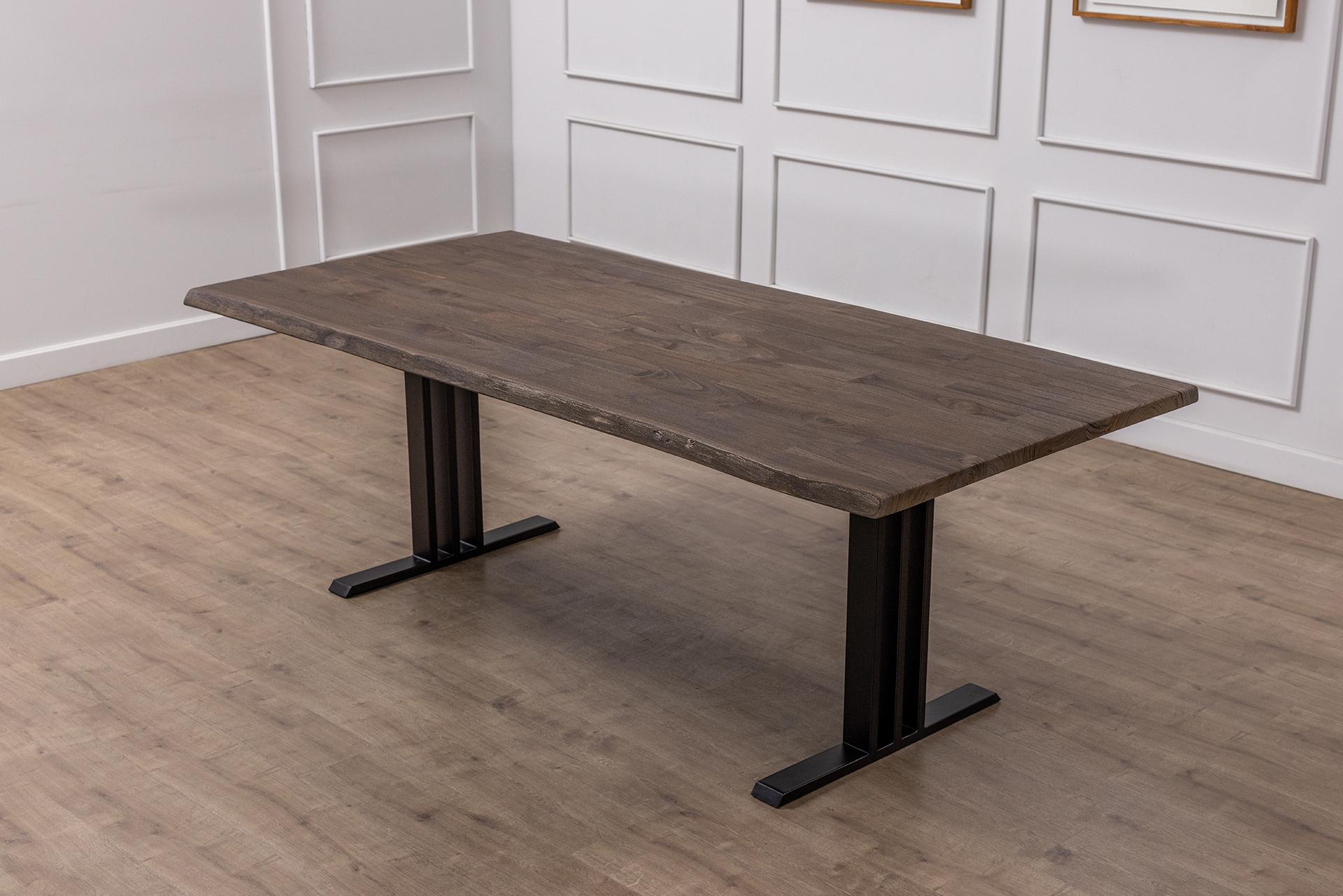 Cette table de 72x38