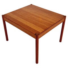 Mesa de centro/mesita auxiliar de teca maciza, Por Magnus Olesen para Drup Mobelfabrik, 1960